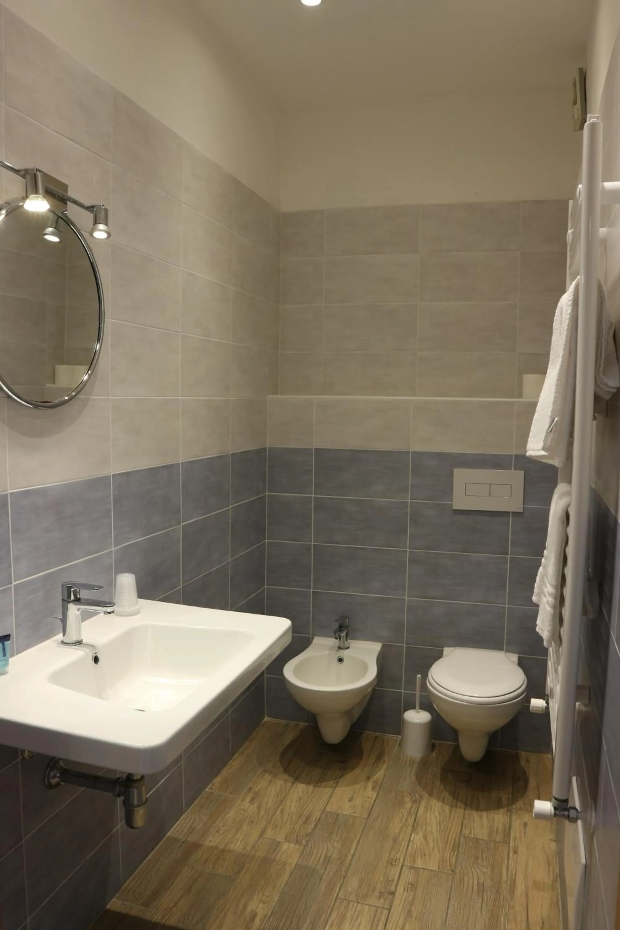 Bathroom in Hotel Viterbo Inn