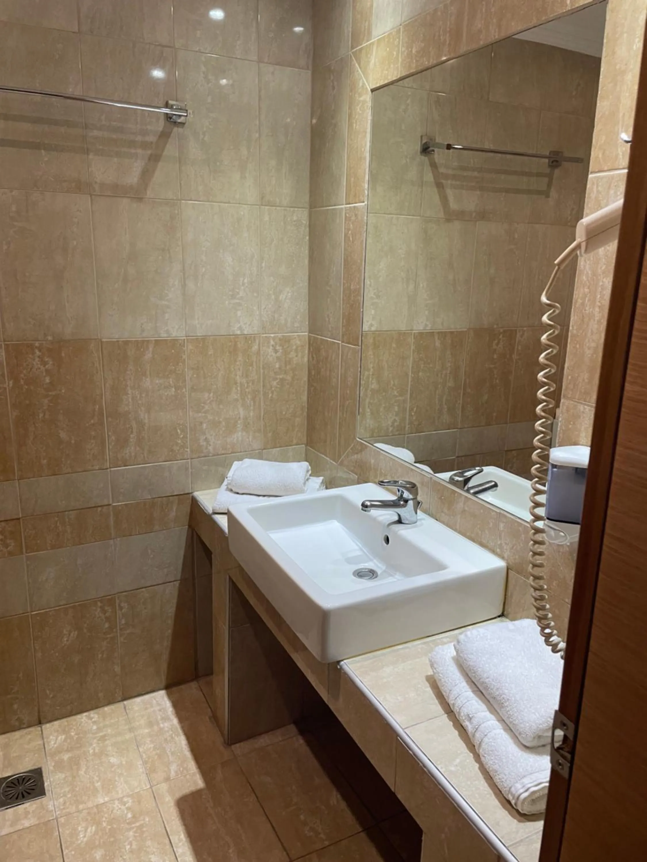 Bathroom in Perinthos Hotel