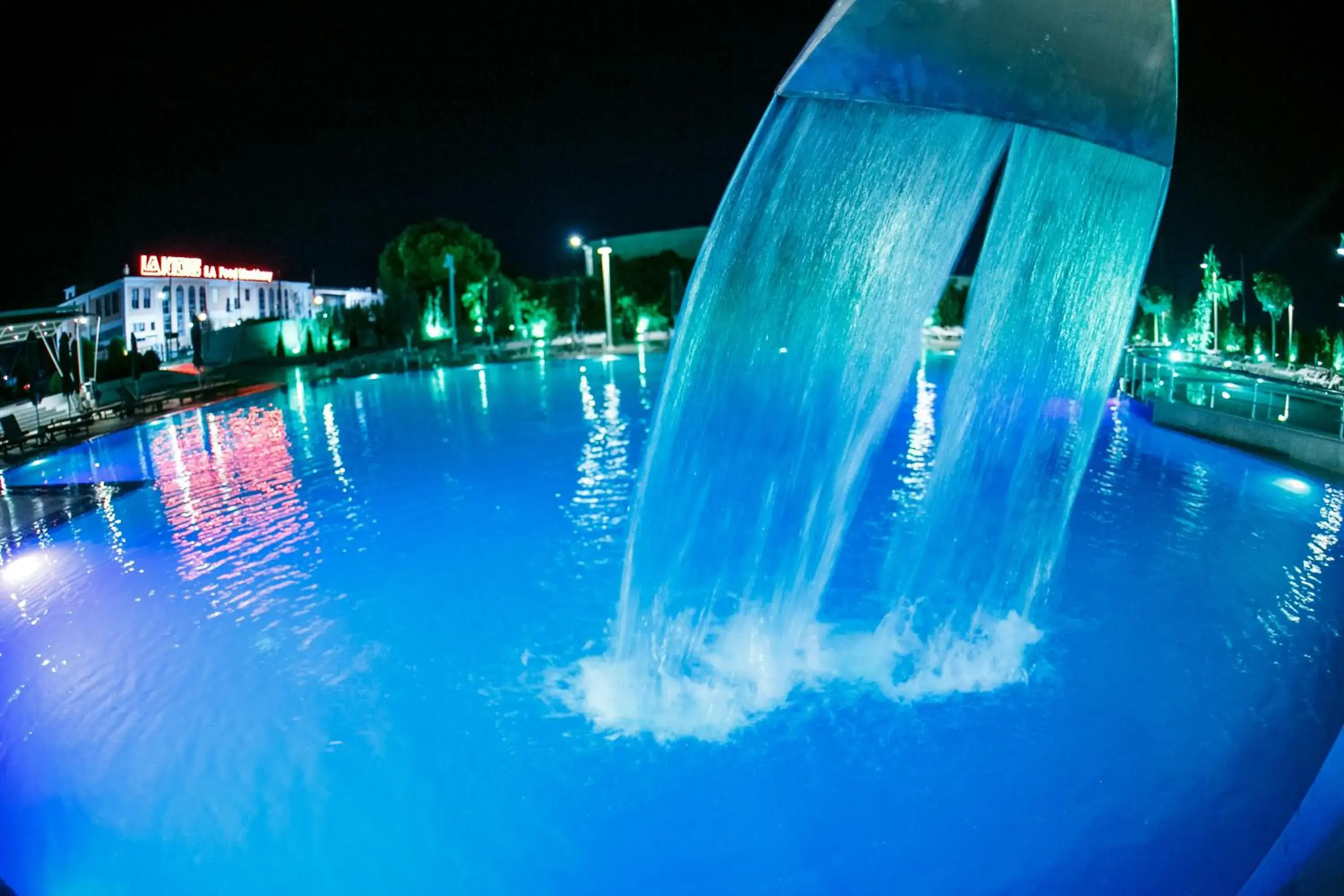 Swimming pool in Perinthos Hotel Swimming pool in Perinthos Hotel