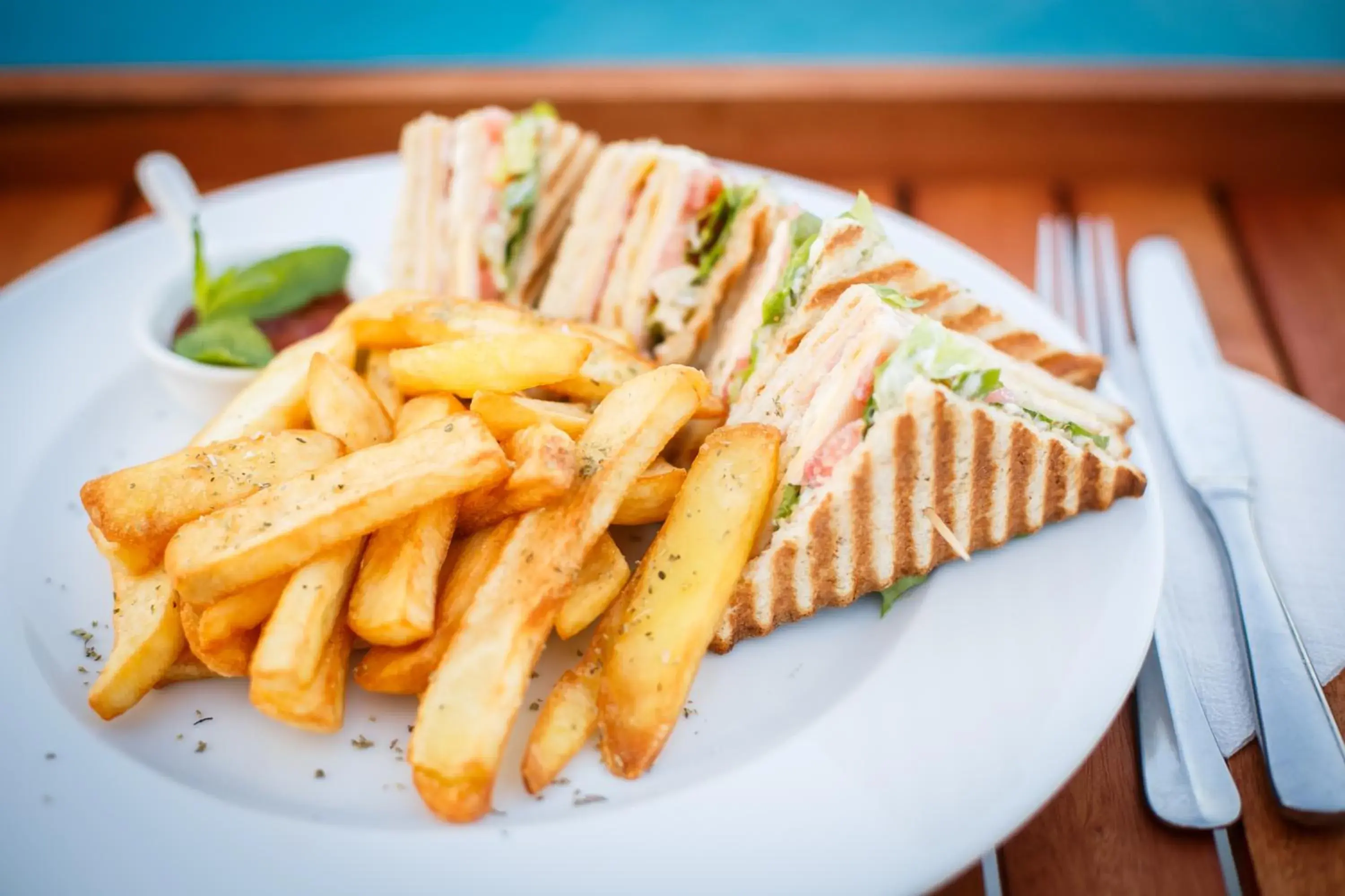 Restaurant/places to eat in Perinthos Hotel Restaurant/places to eat in Perinthos Hotel