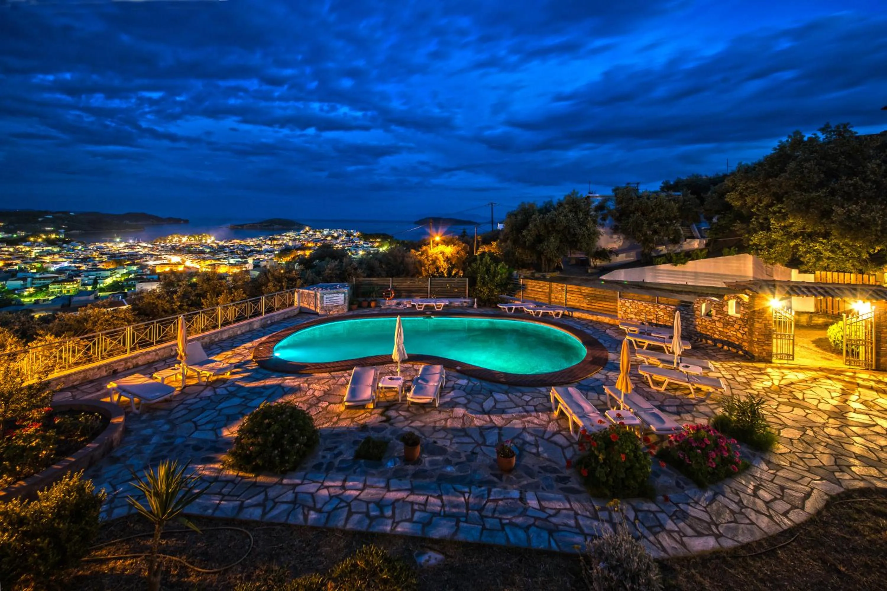 Swimming pool in Blue Horizon Studios