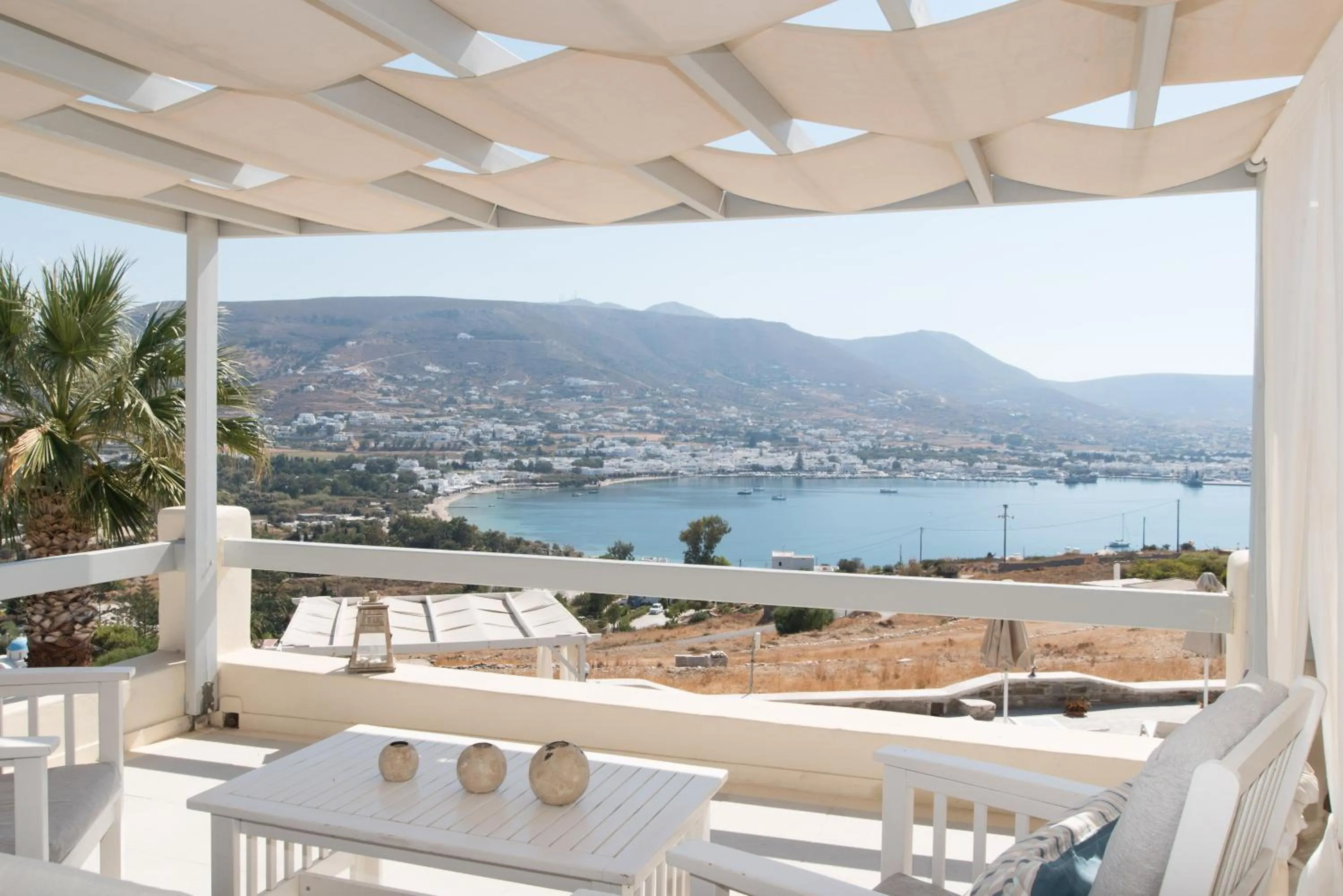 Patio in KrotiriBay adults