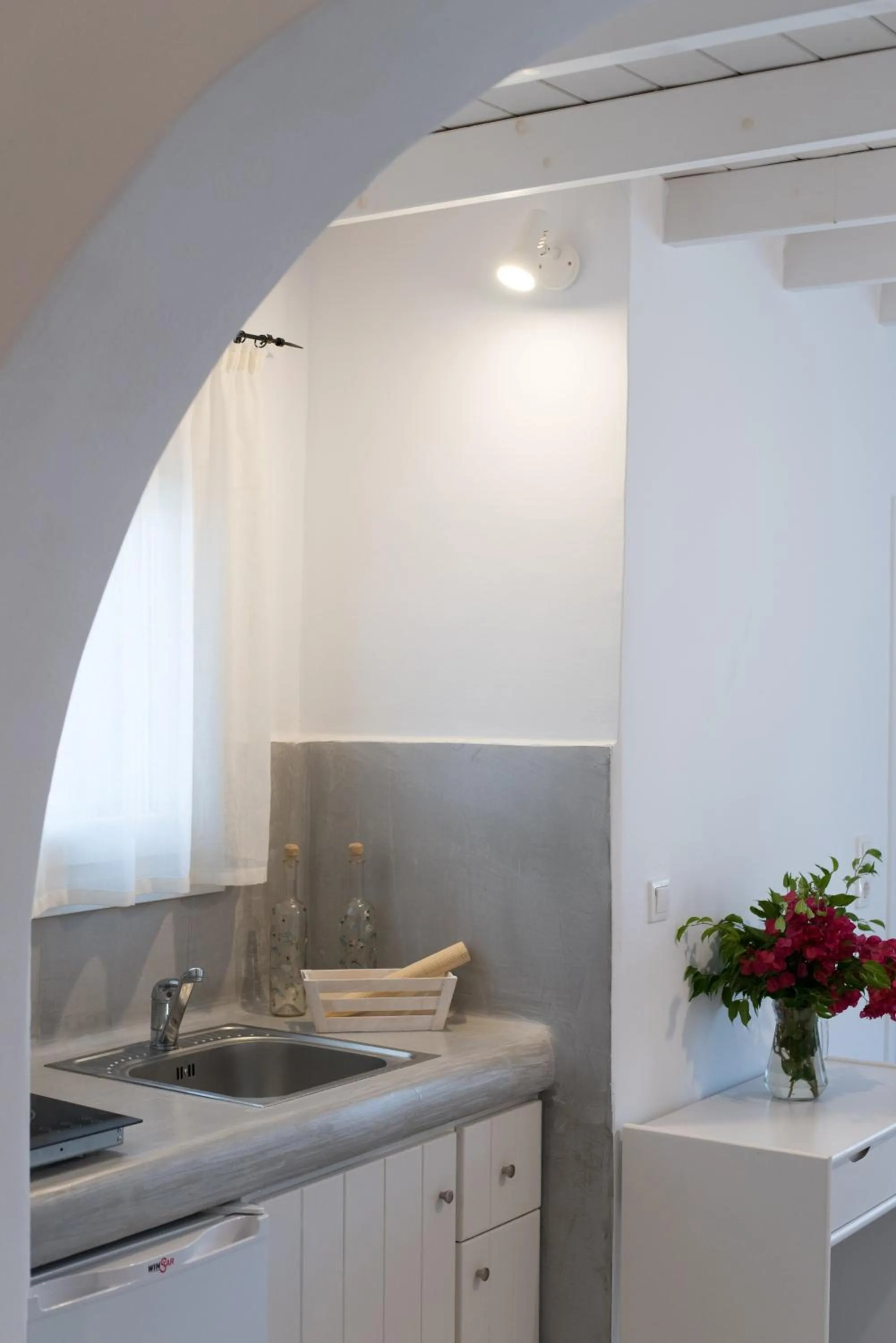 Kitchen or kitchenette in KrotiriBay adults