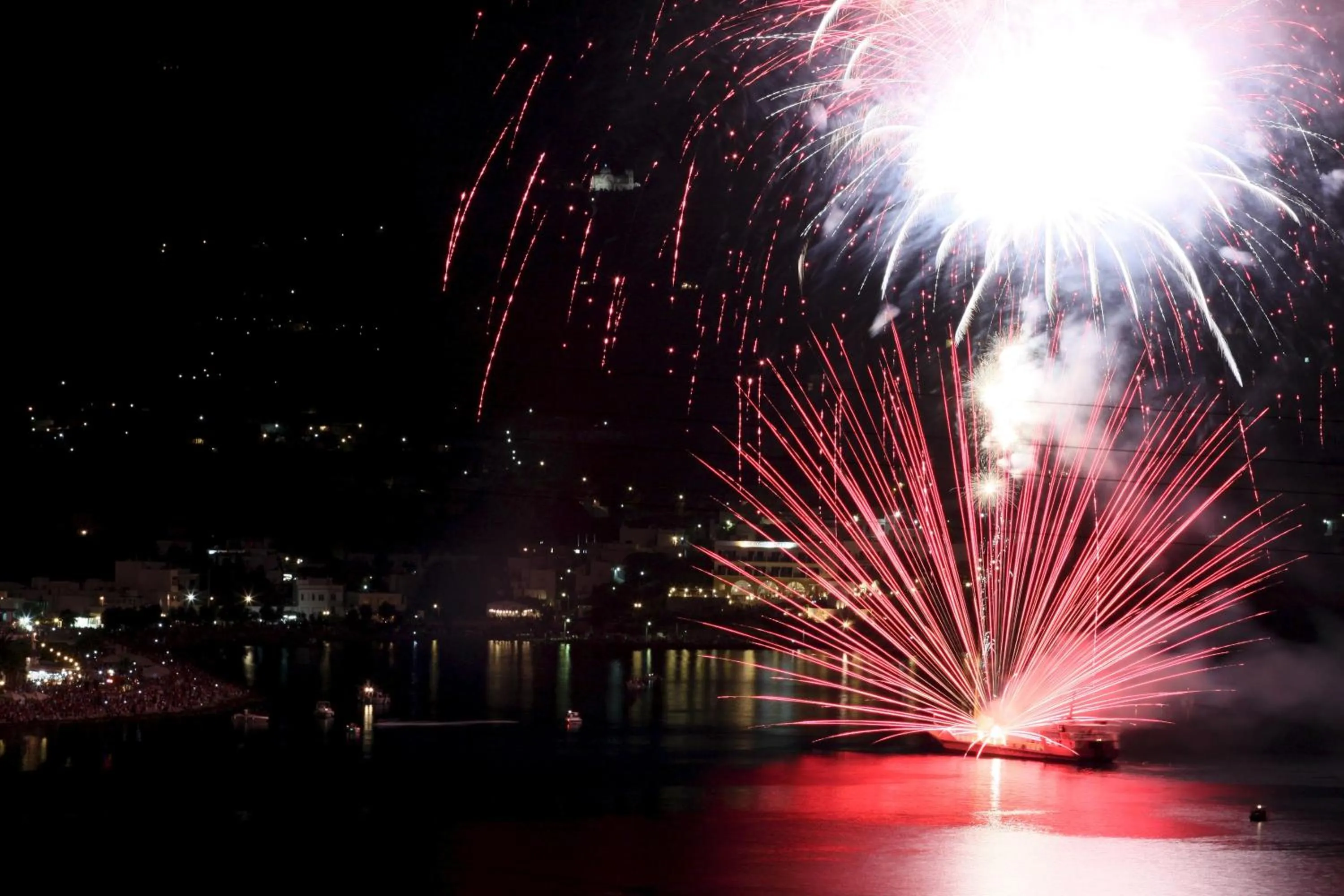 Bird's eye view in KrotiriBay adults