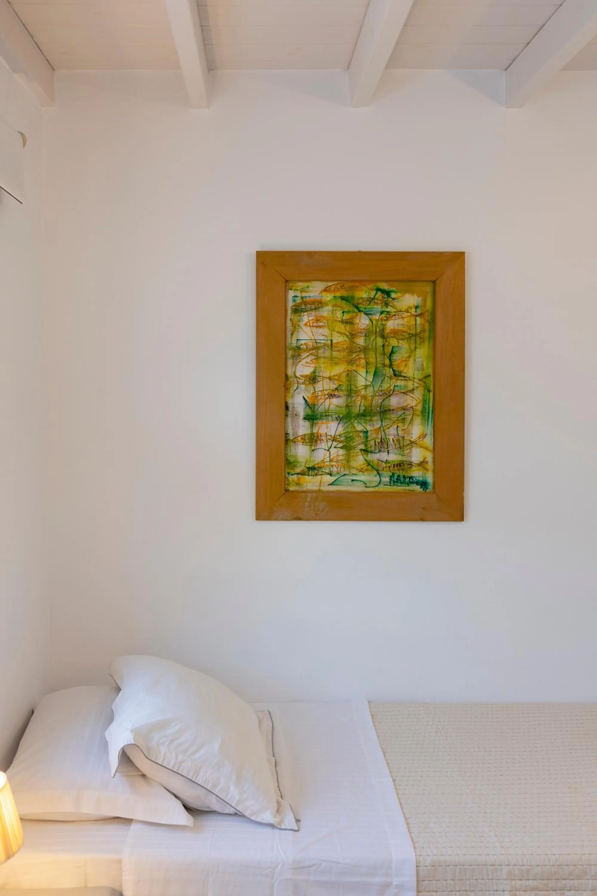 Bed in KrotiriBay adults