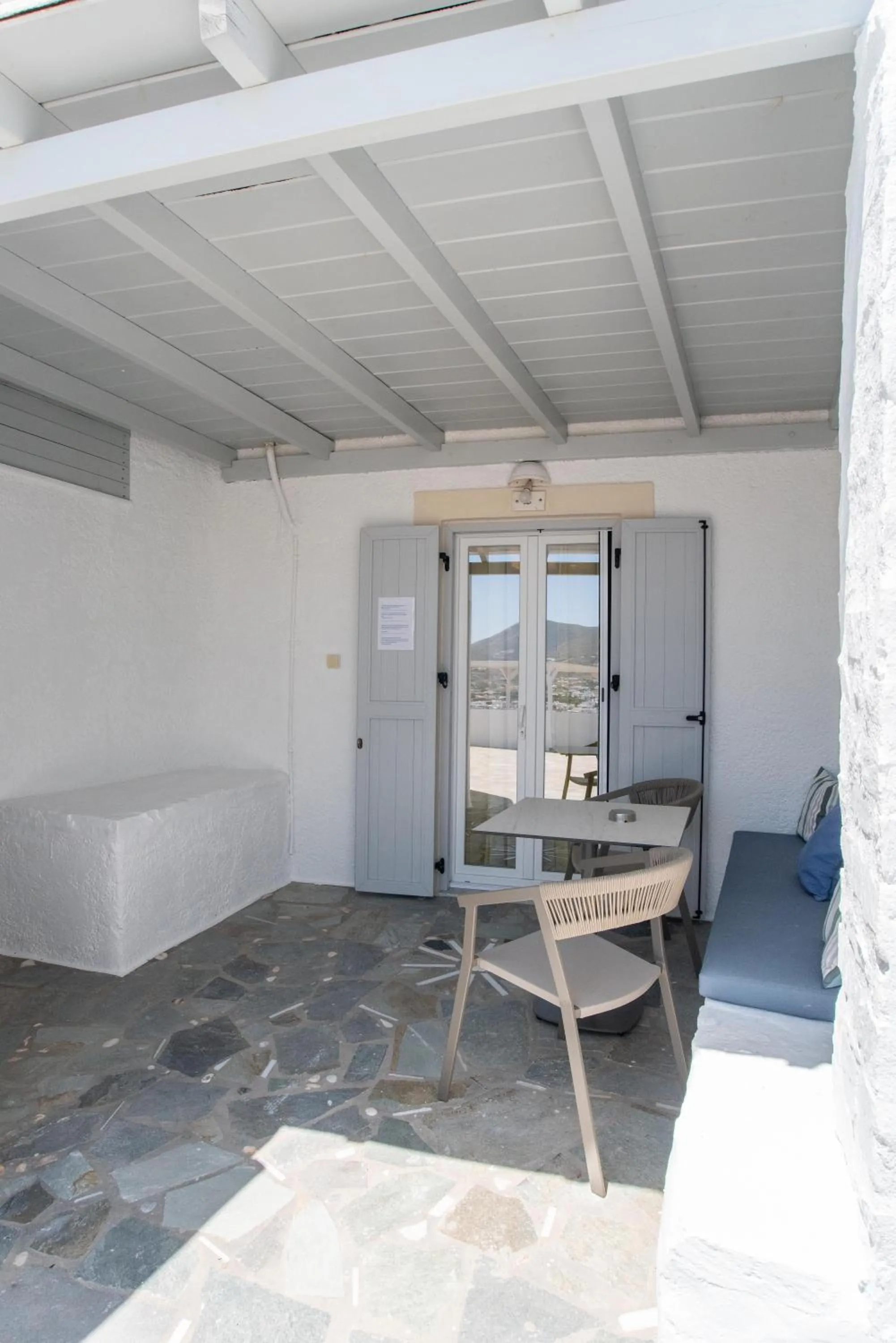 Patio in KrotiriBay adults