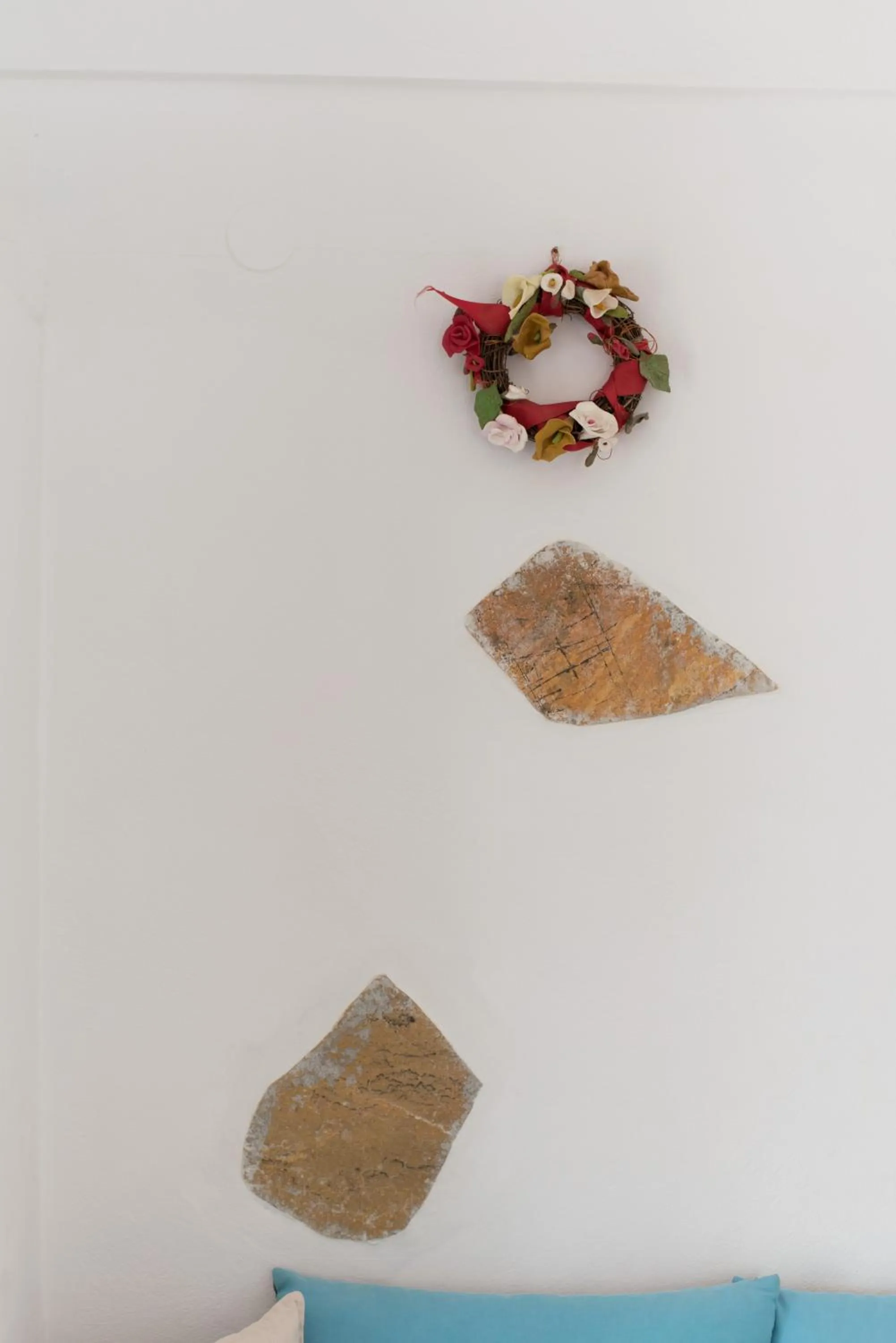 Decorative detail in KrotiriBay adults