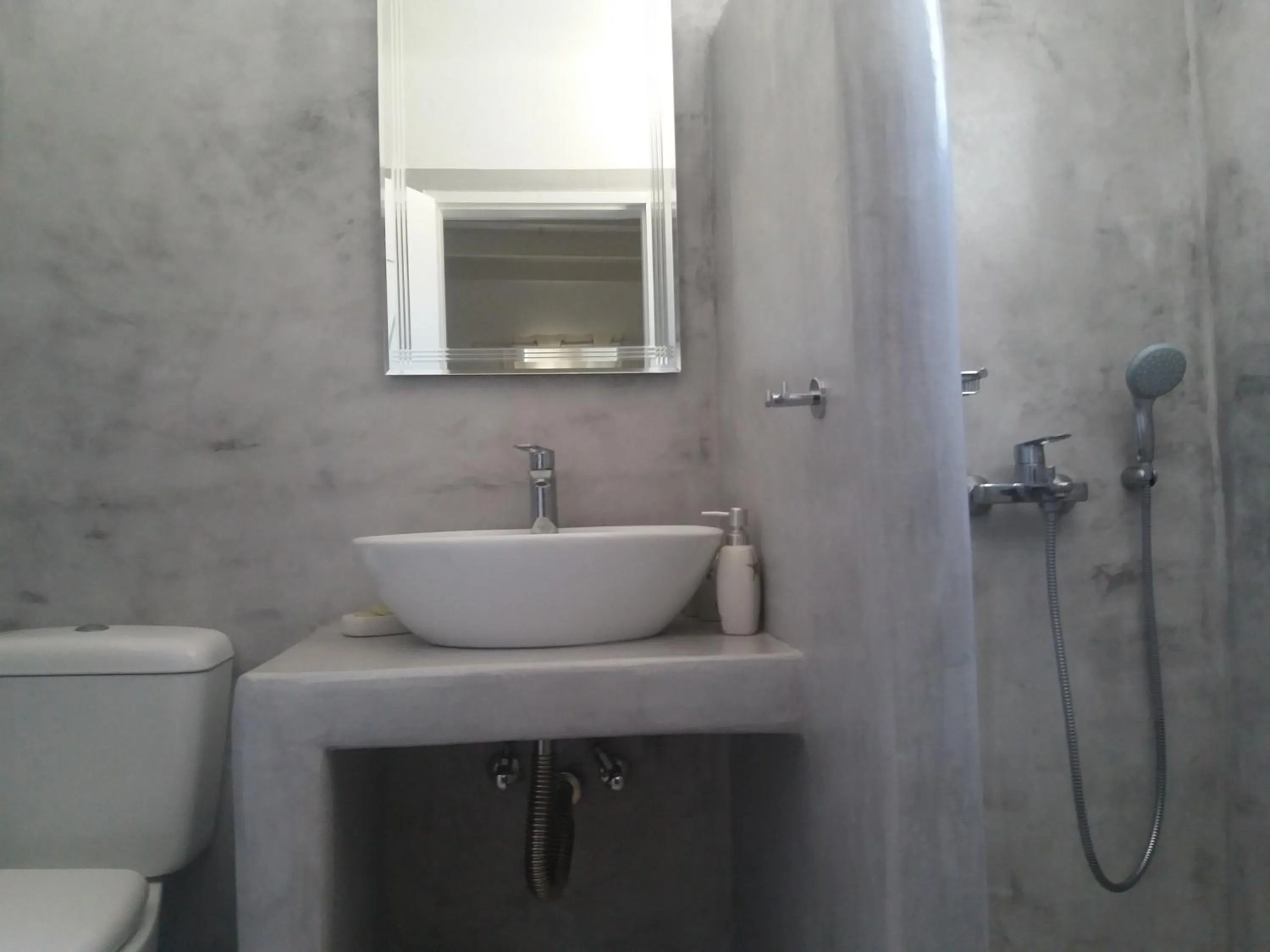 Bathroom in KrotiriBay adults