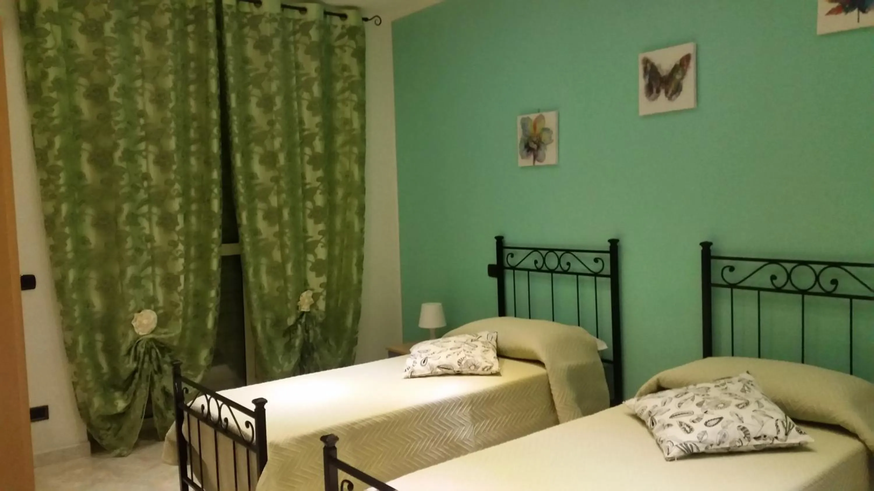 Bed in BBCinecitta4YOU