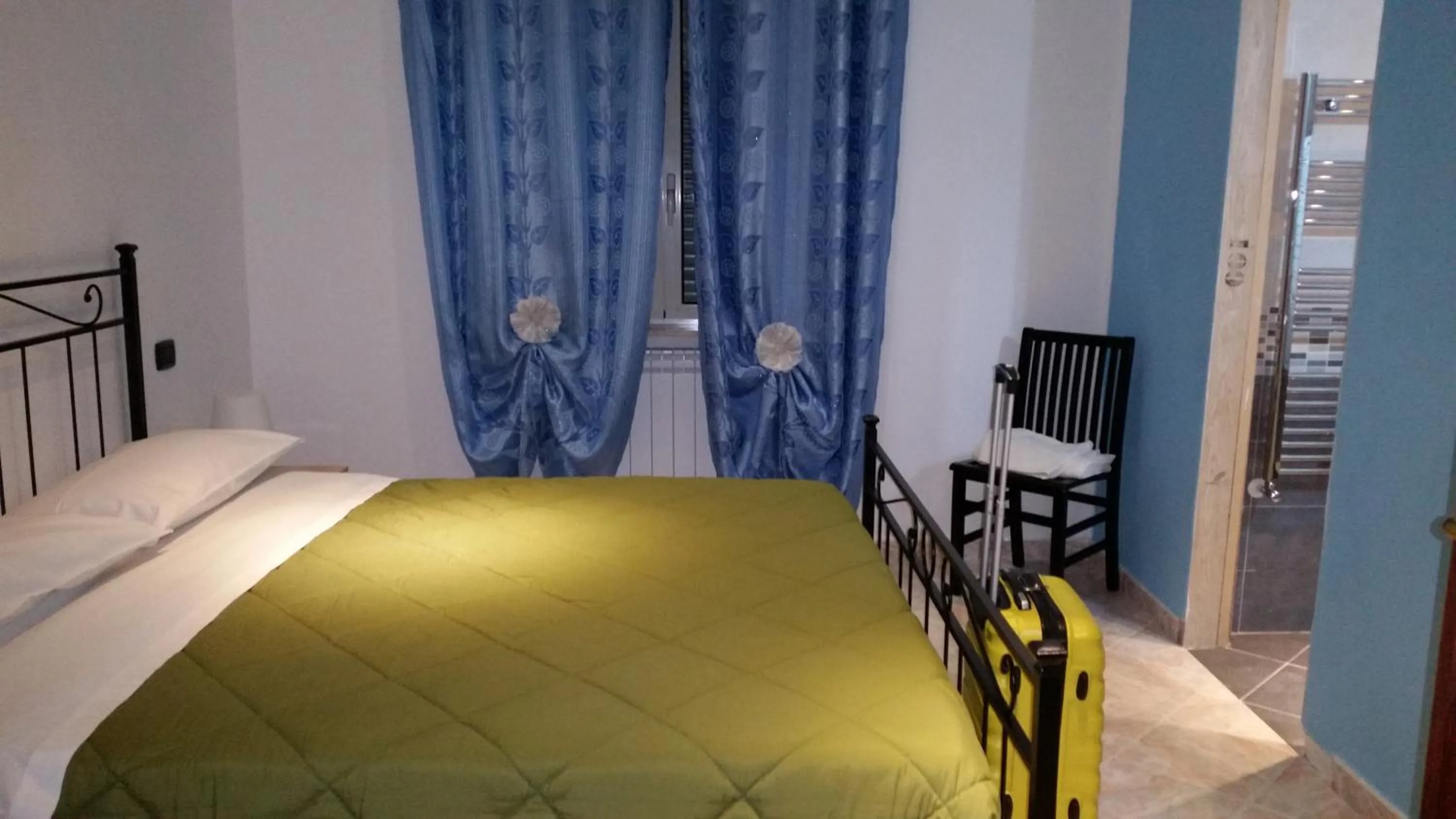 Bed in BBCinecitta4YOU