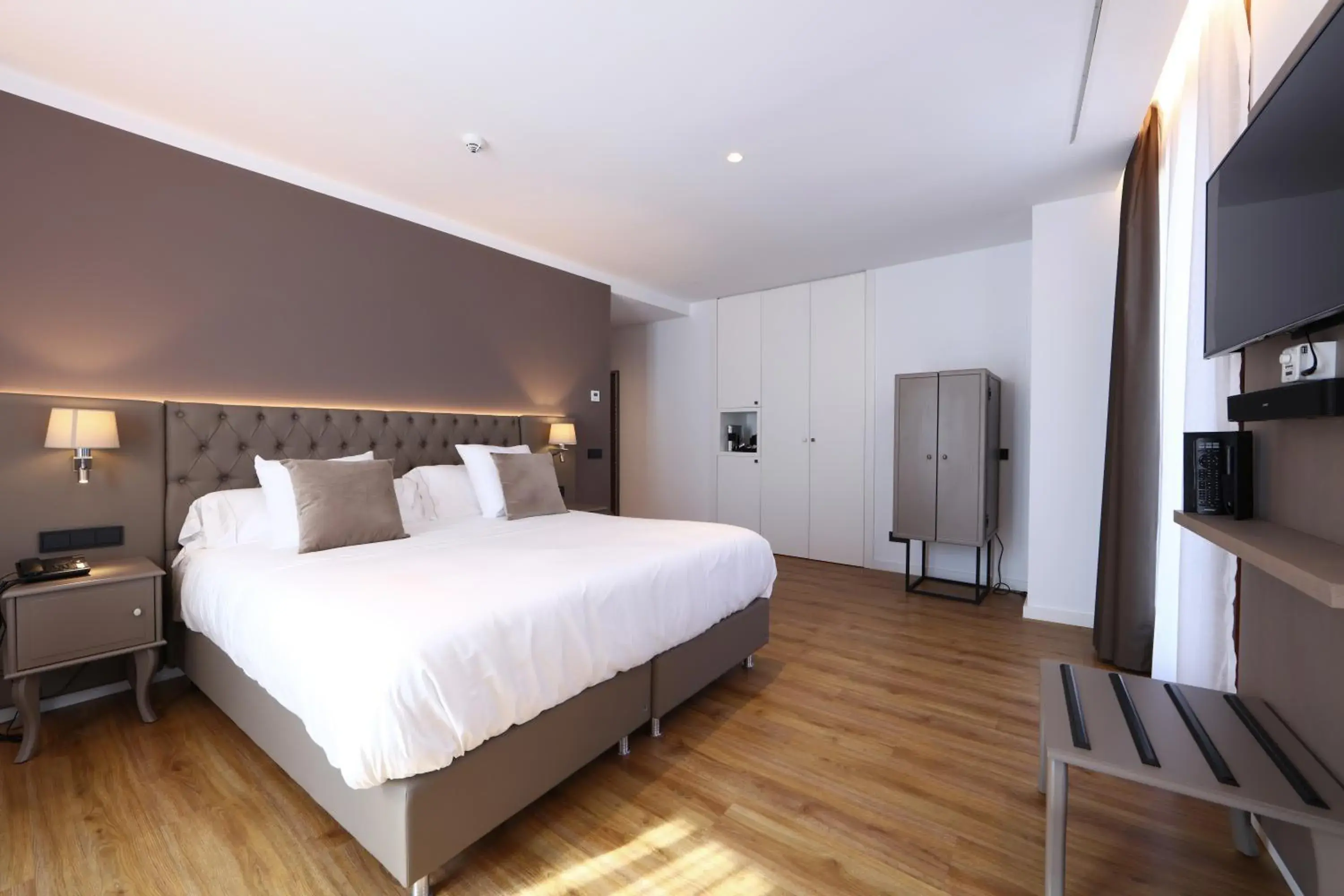 Photo of the whole room, Bed in BO Hotel Palma Photo of the whole room, Bed in BO Hotel Palma