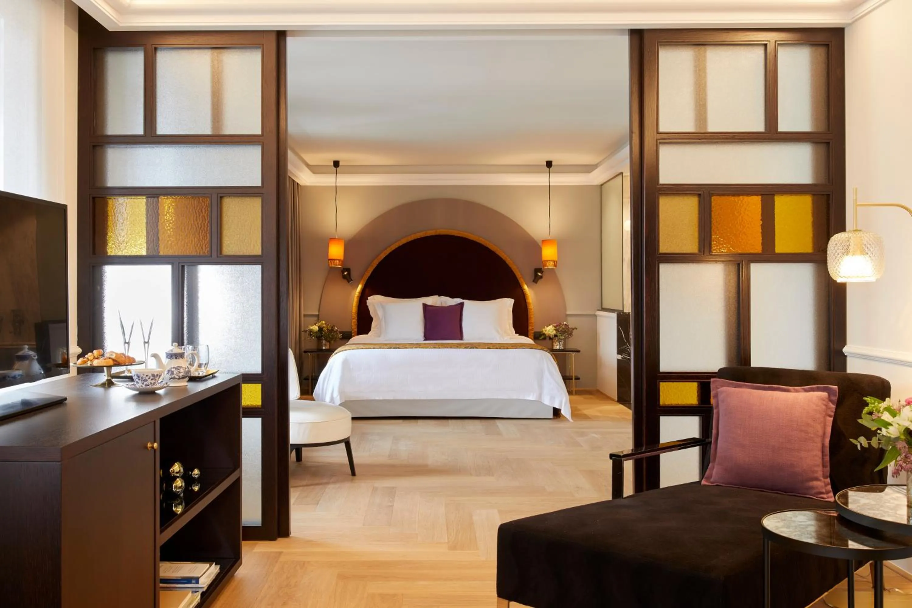 Living room, Bed in The Excelsior - Small Luxury Hotels of the World
