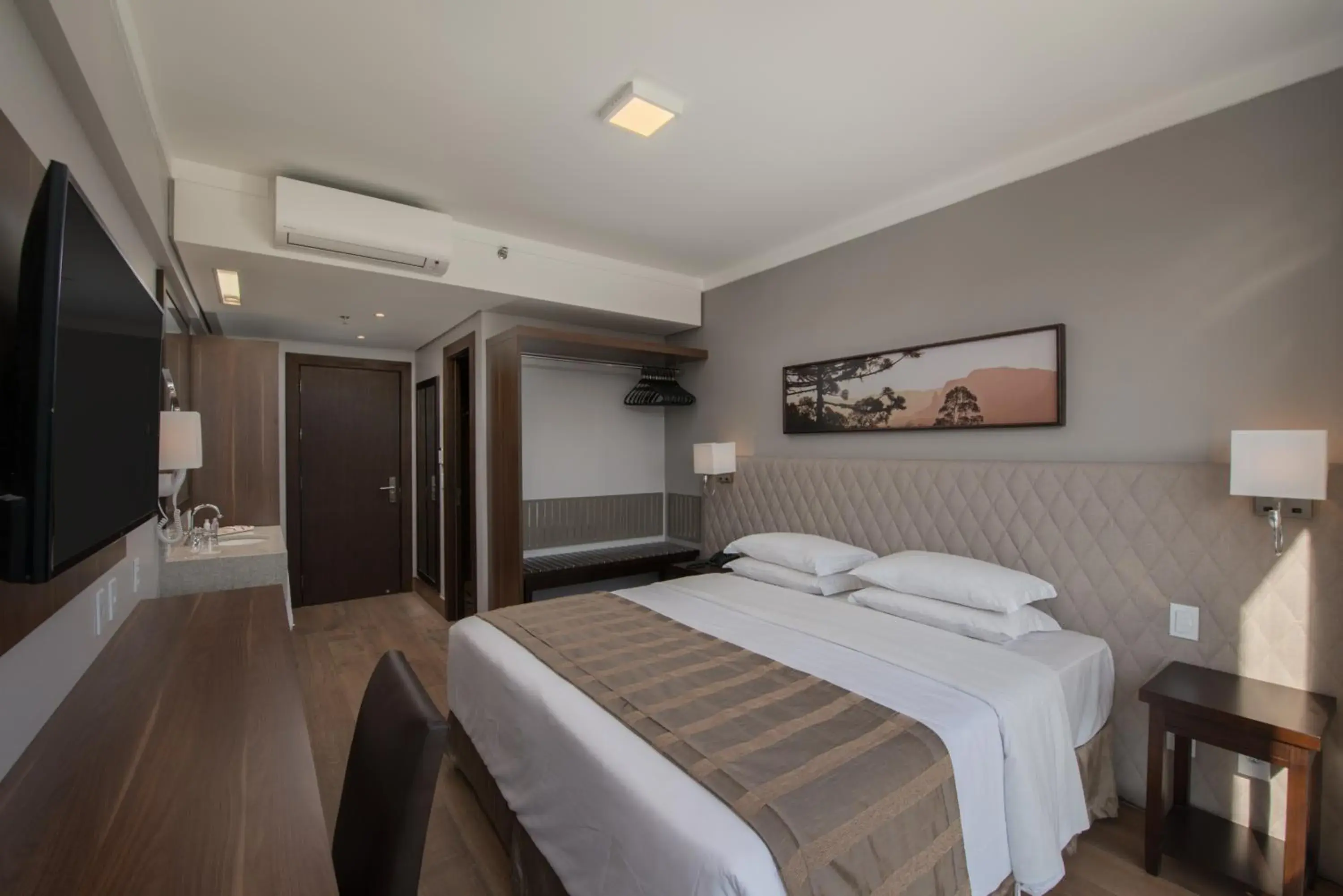 Superior Church View - single occupancy in Prodigy Gramado by Wish Superior Church View - single occupancy in Prodigy Gramado by Wish