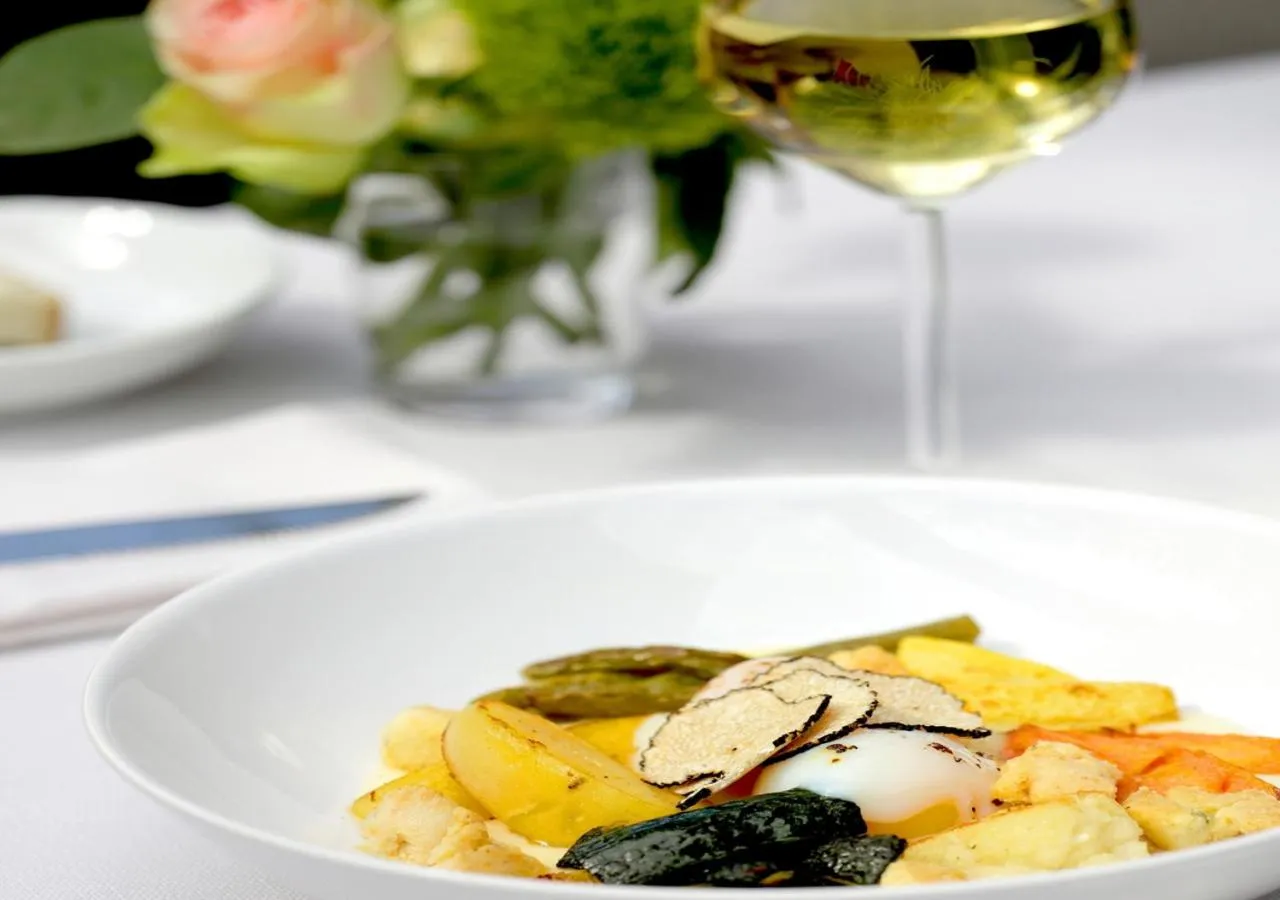 Restaurant/places to eat in Relais Le Betulle