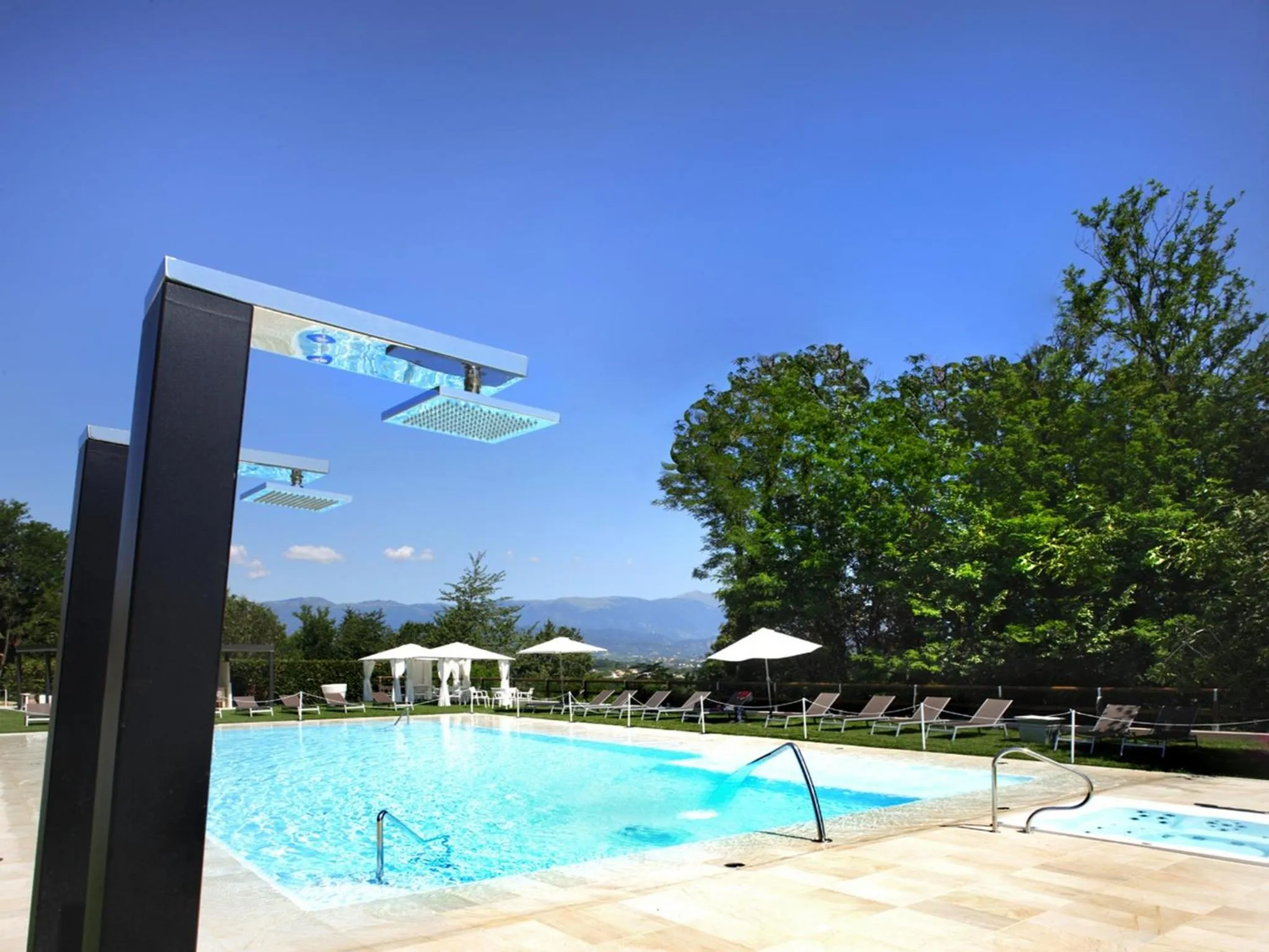 Pool view in Relais Le Betulle