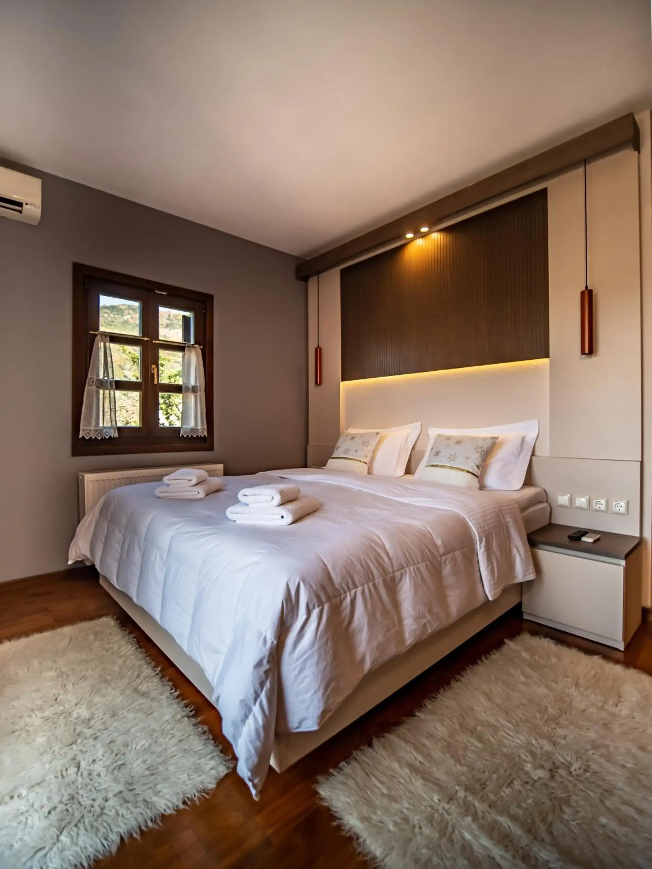 Bed in Erofili Hotel & Suites Bed in Erofili Hotel & Suites