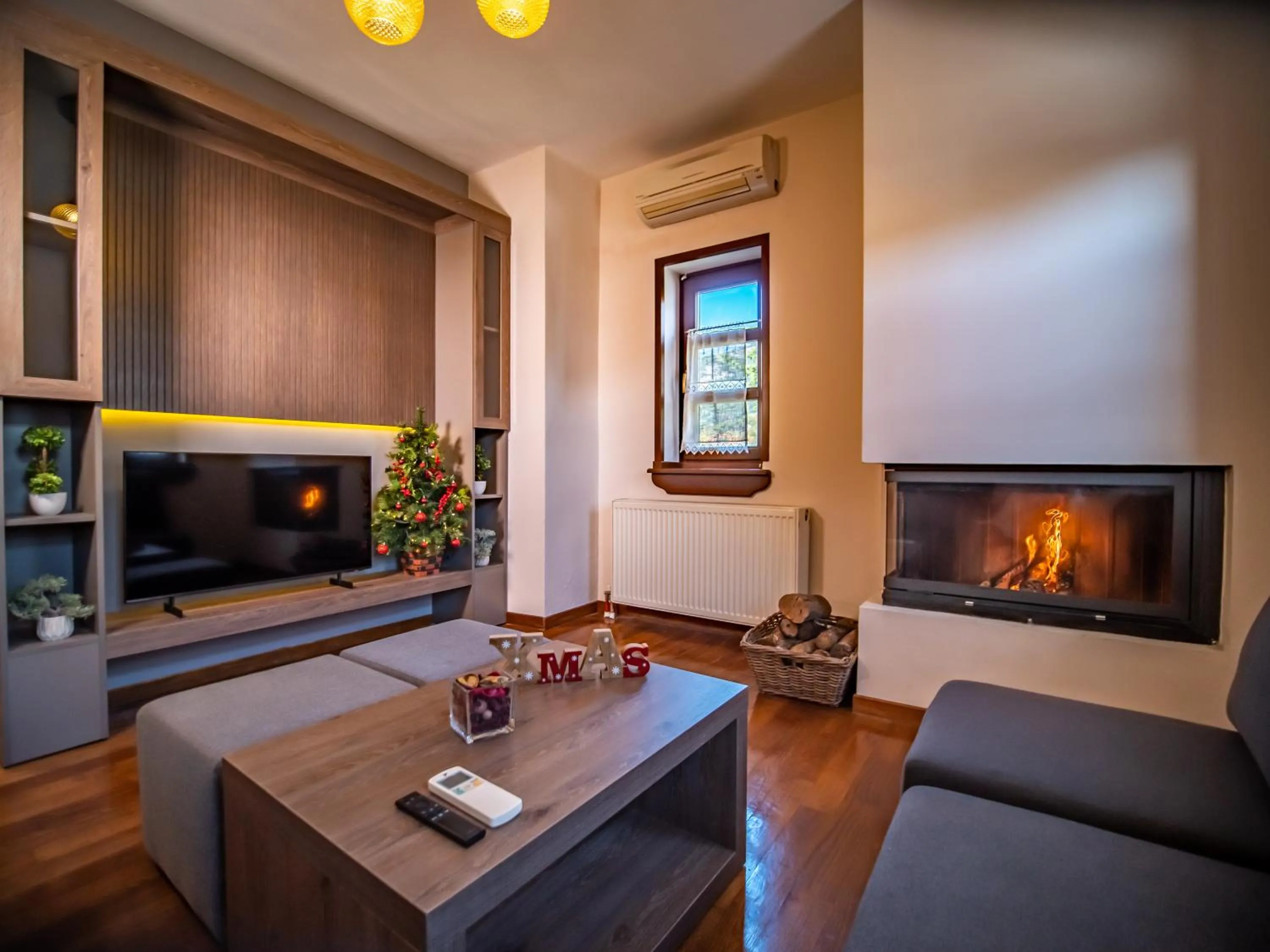 Erofili Hotel & Suites