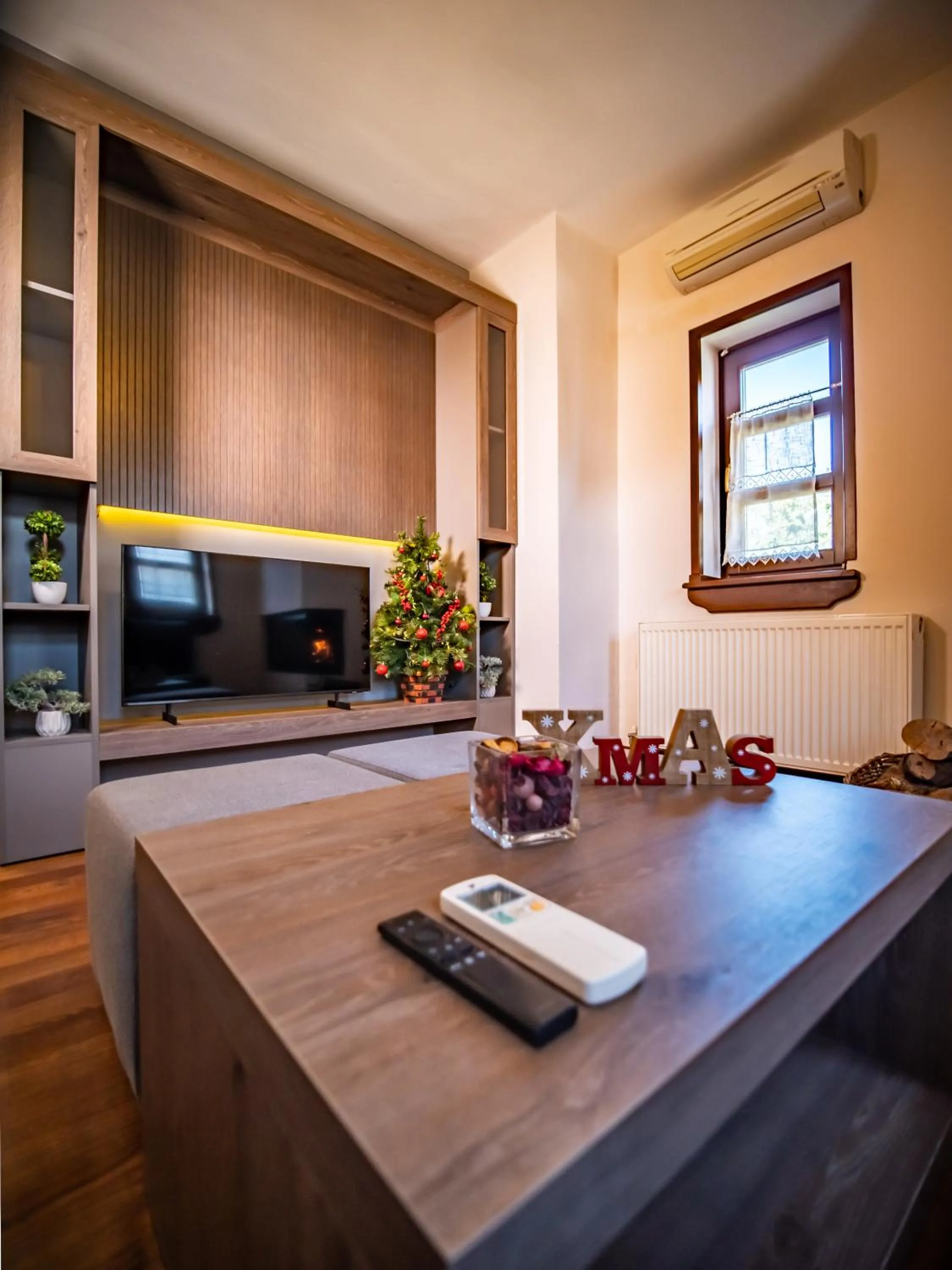 Erofili Hotel & Suites