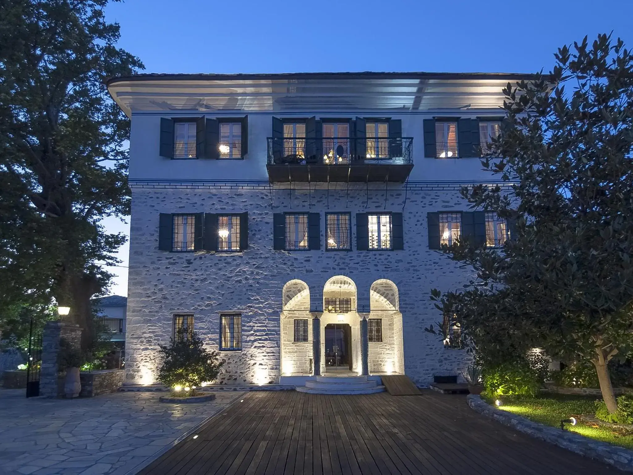 Property building in Despotiko Property building in Despotiko