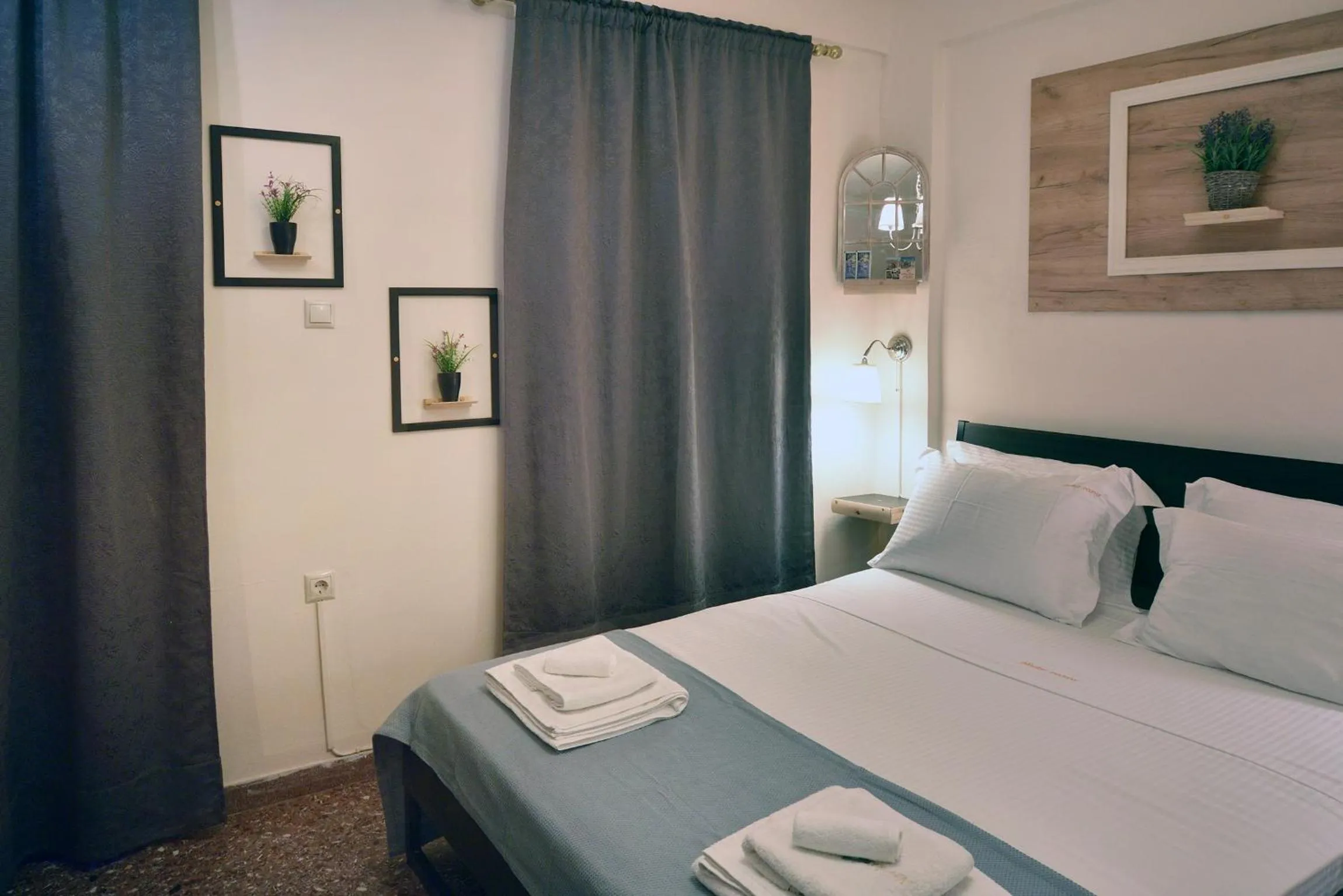 Photo of the whole room, Bed in Nikolas Rooms