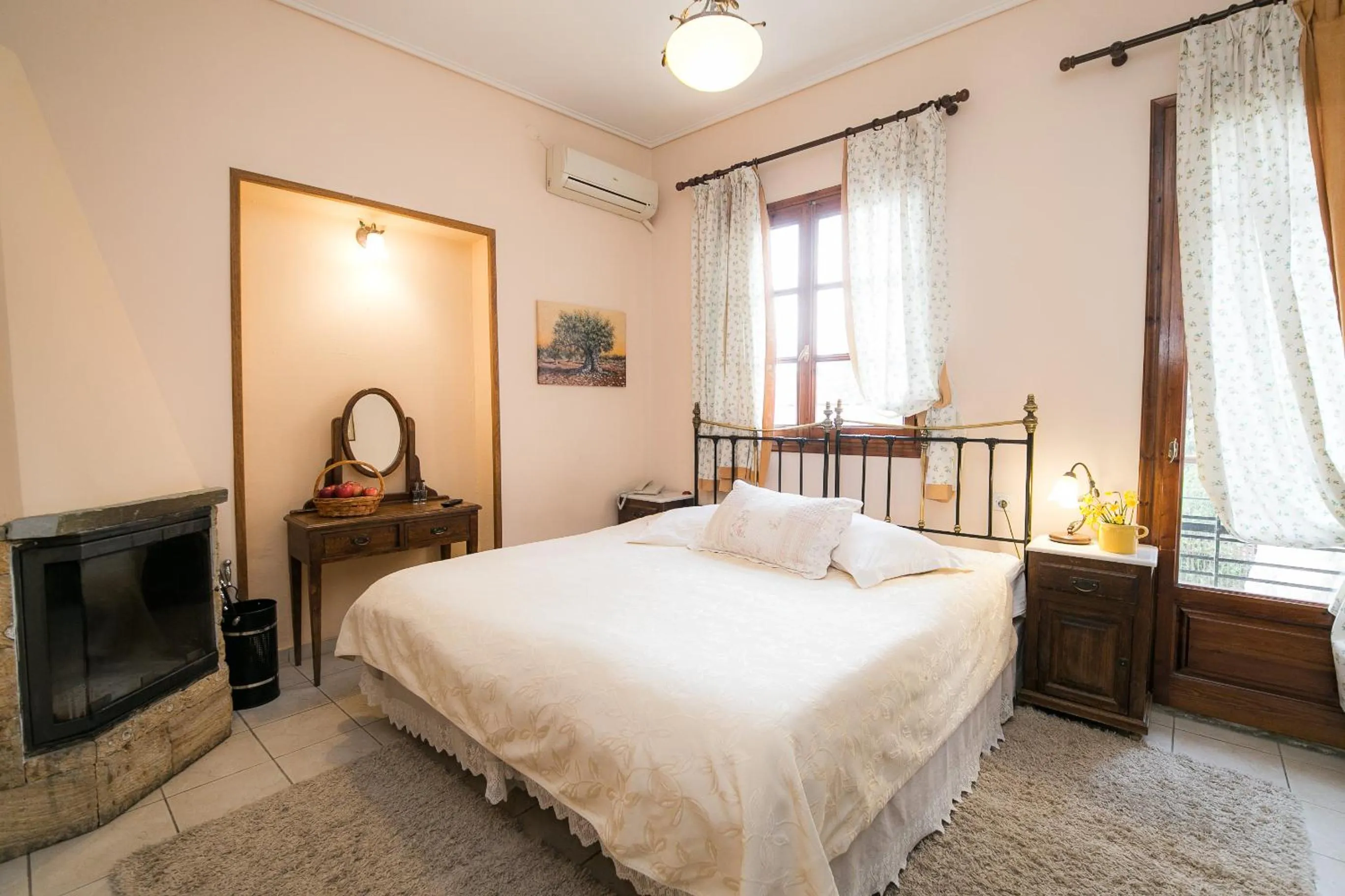 Bed in Gastronomy Hotel Kritsa