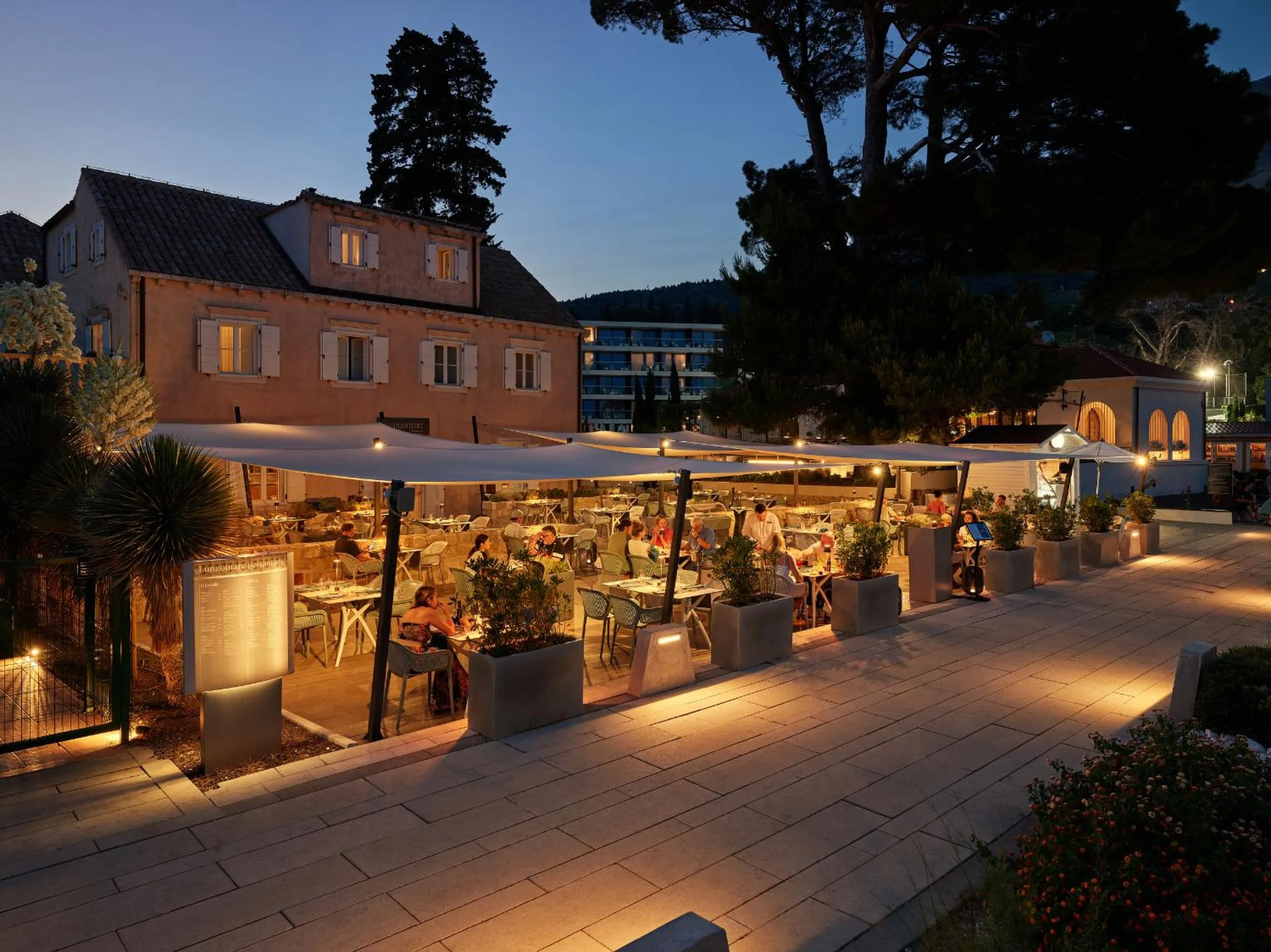 Restaurant/places to eat in Maistra Select Srebreno Villas