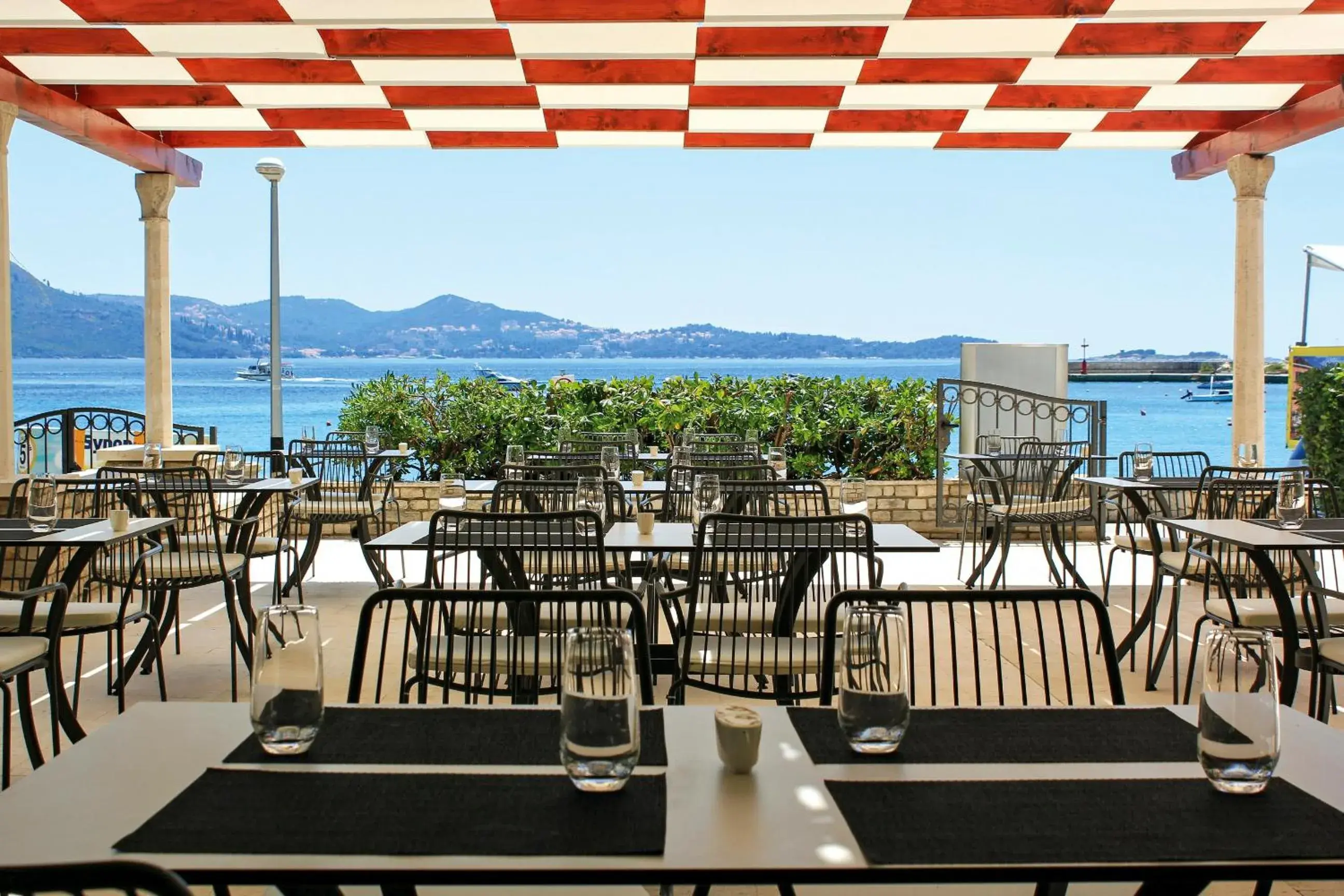 Restaurant/places to eat in Maistra Select Srebreno Villas Restaurant/places to eat in Maistra Select Srebreno Villas