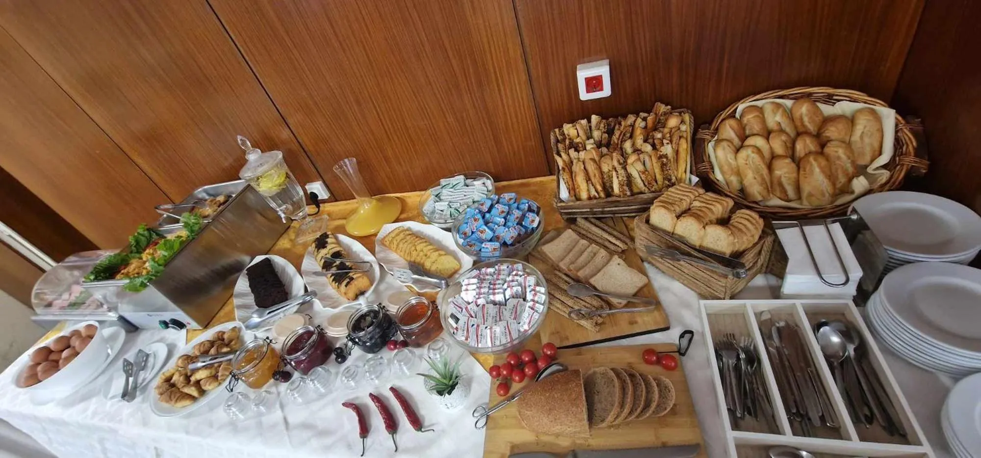 Breakfast in Hotel Nefeli