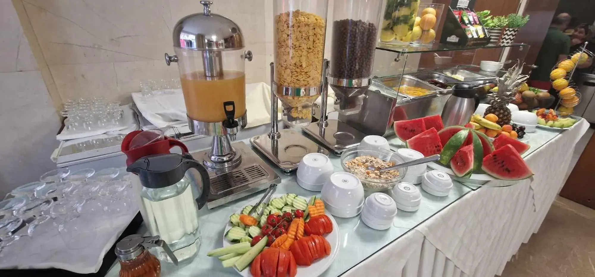 Breakfast in Hotel Nefeli Breakfast in Hotel Nefeli