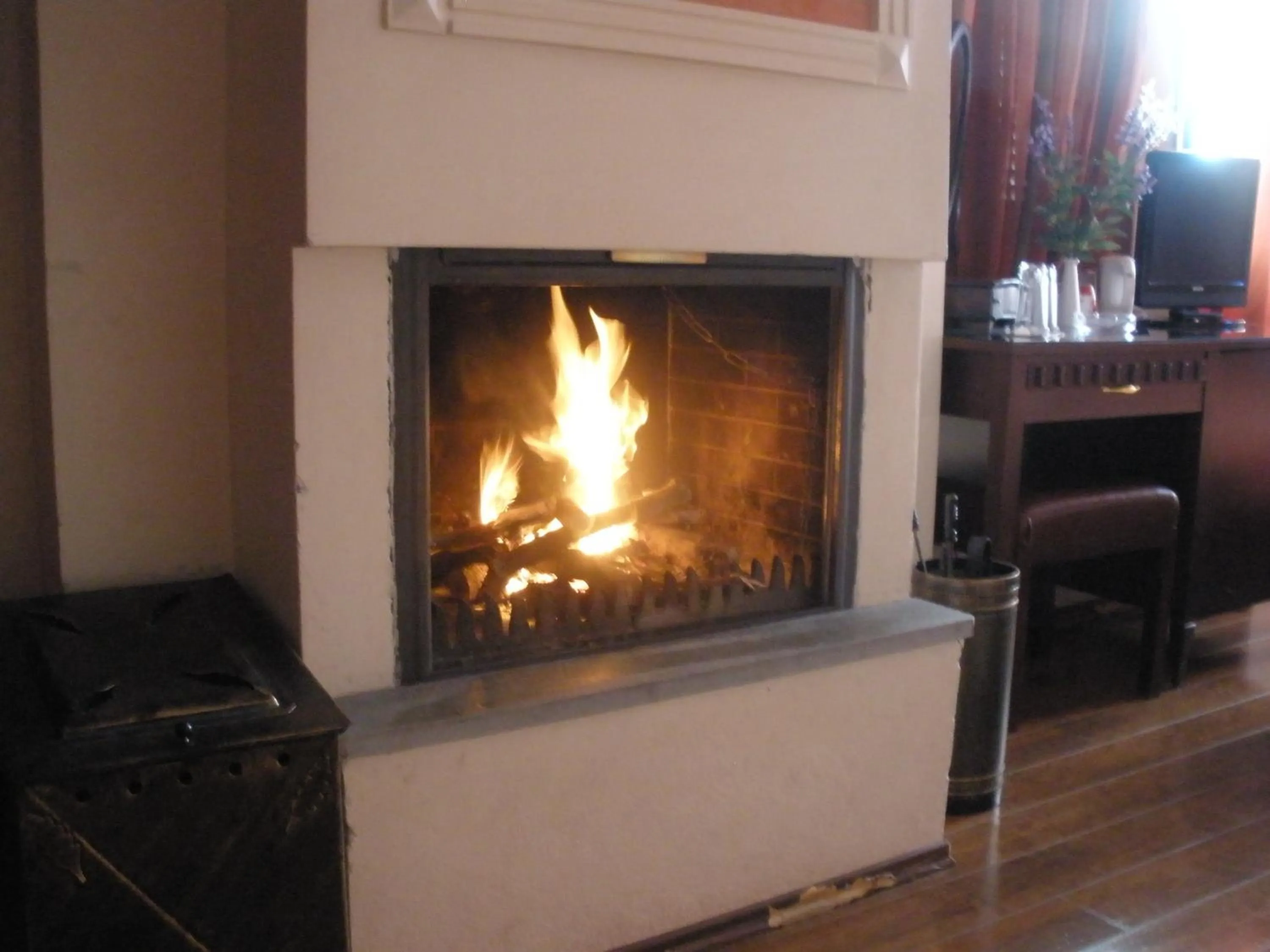 Decorative detail in Pelias Hotel