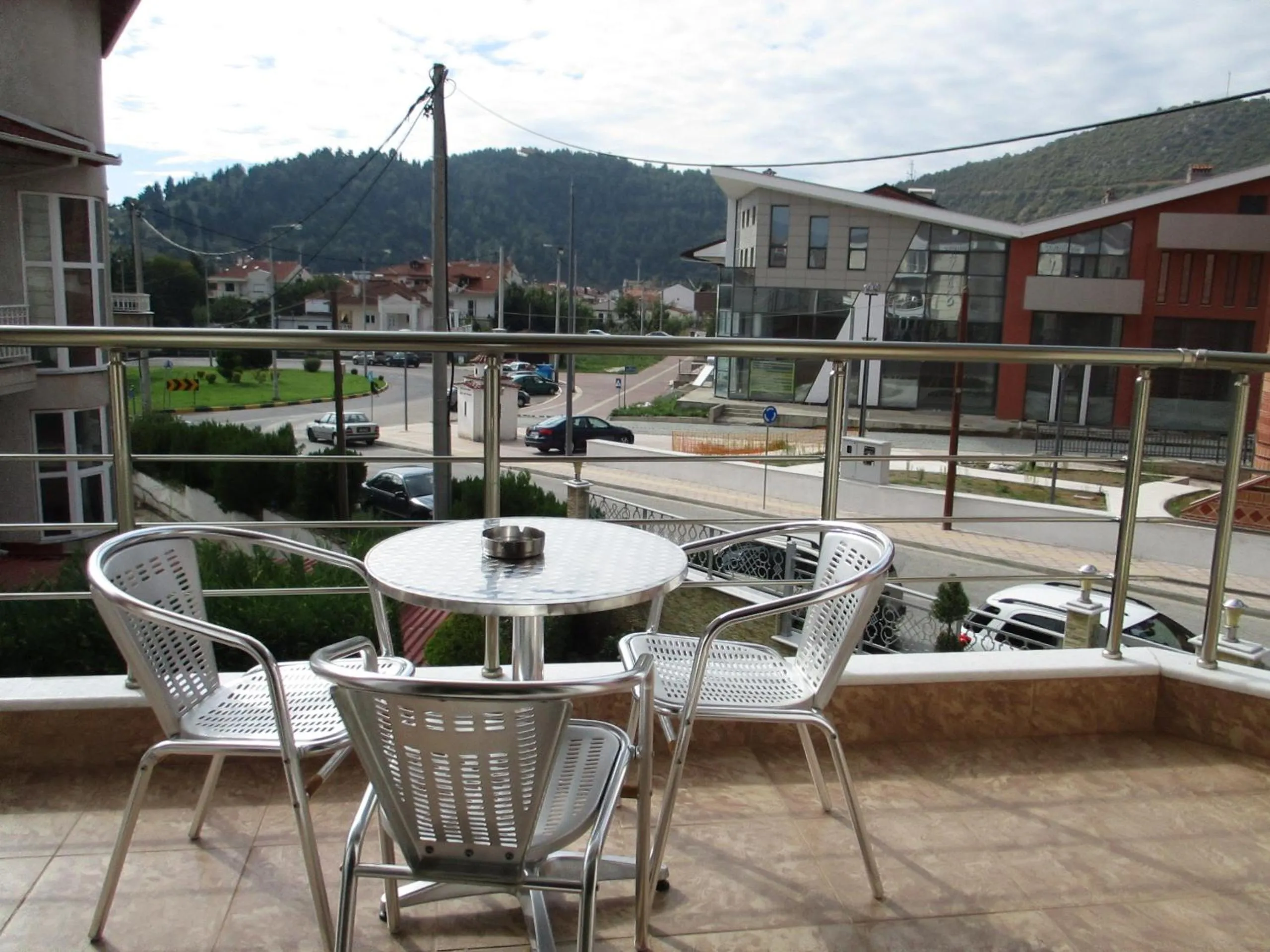 Balcony/Terrace in Kyknos De Luxe Suites & Rooms