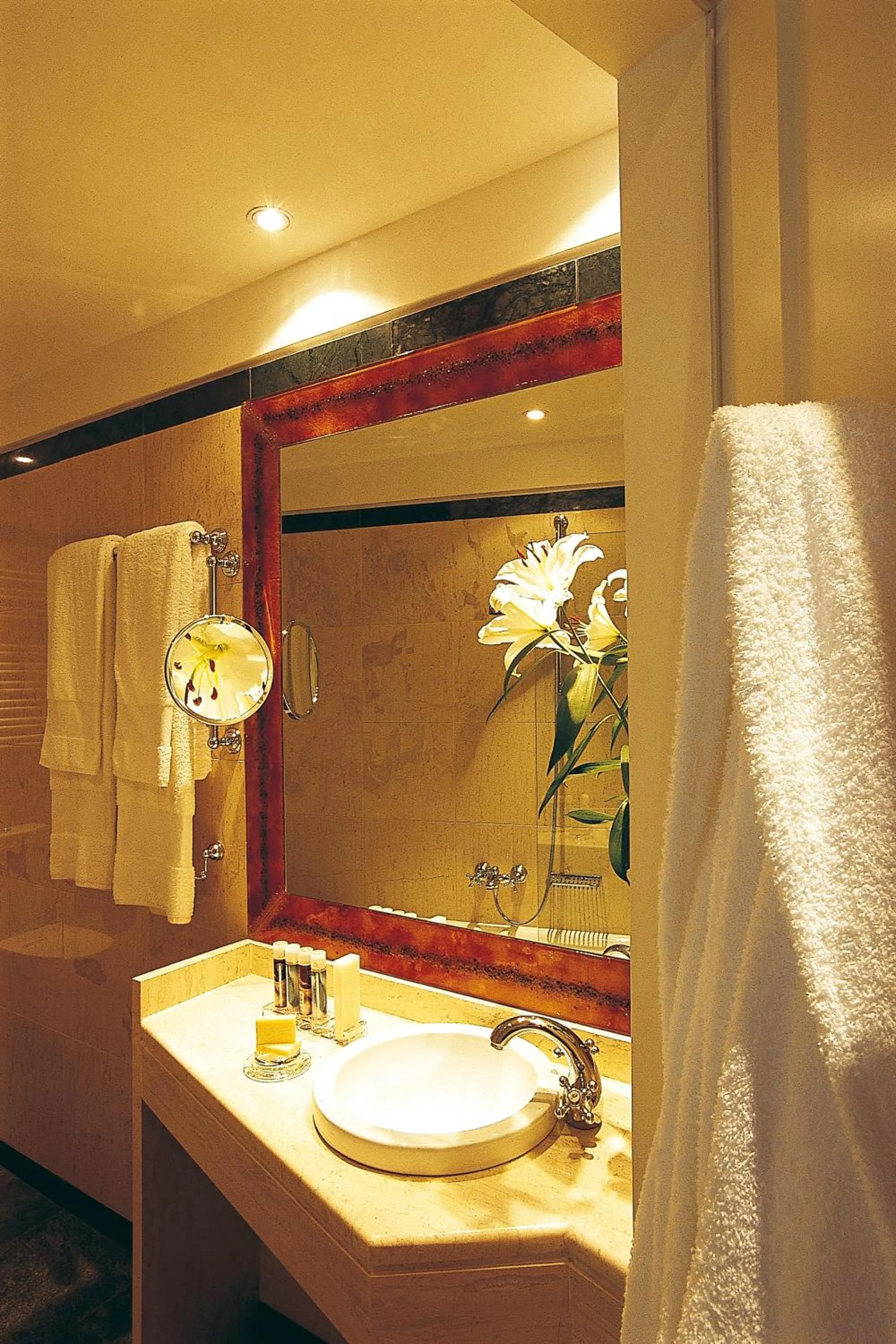 Bathroom in Siora Vittoria Boutique Hotel