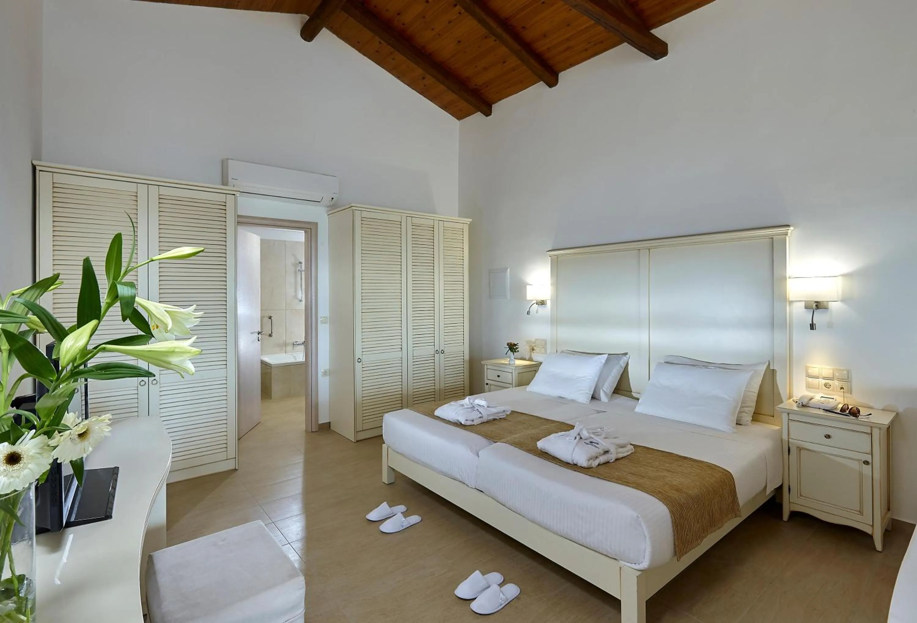 Photo of the whole room, Bed in Alexander Beach Hotel & Village Resort