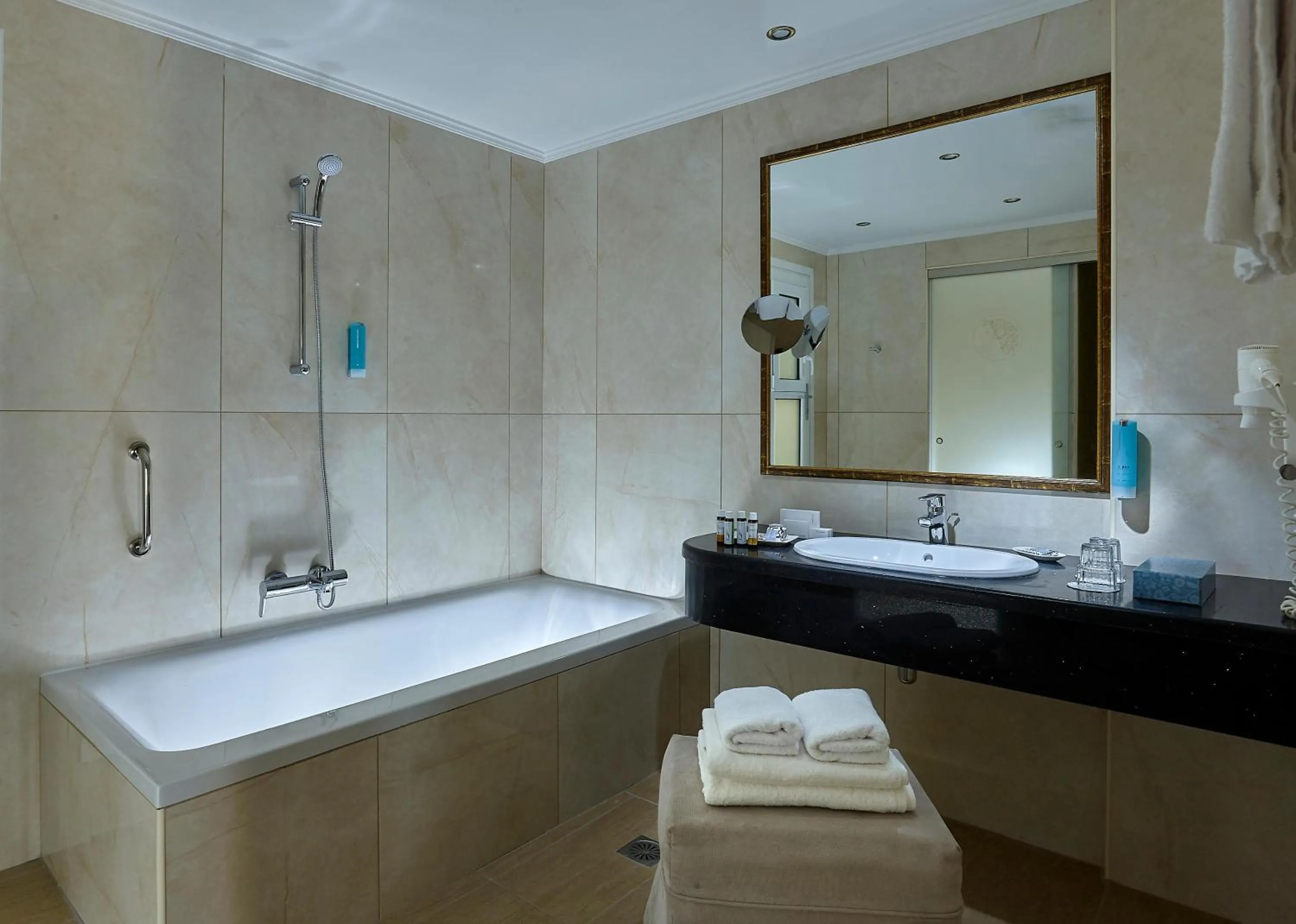 Bathroom in Alexander Beach Hotel & Village Resort