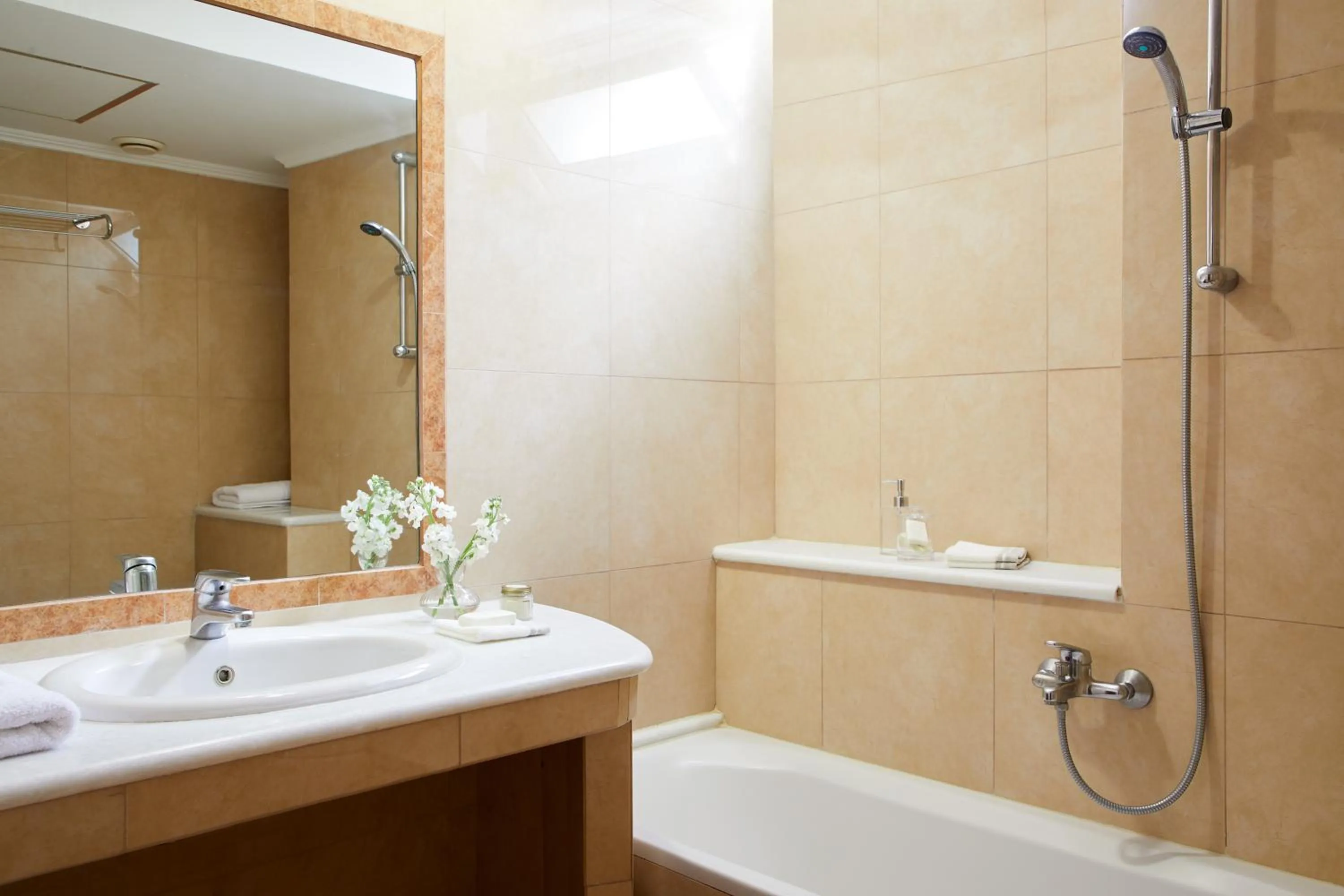 Bathroom in Preveza City Comfort Hotel