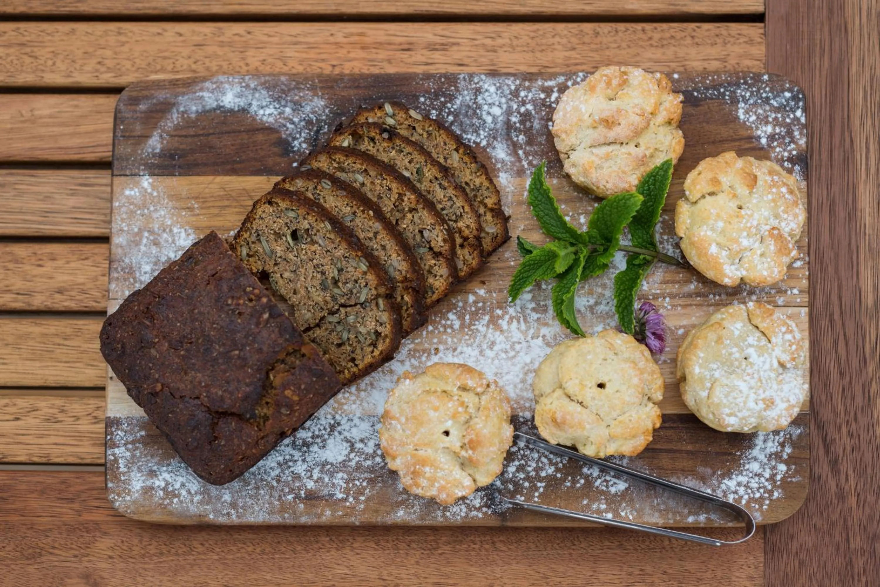 Breakfast in Founders Lodge by Mantis