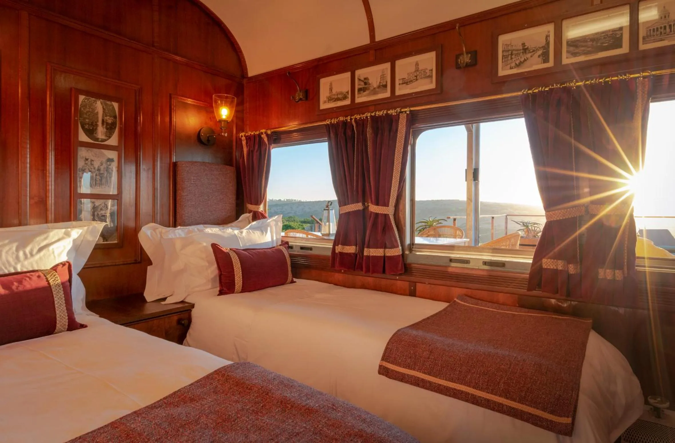 Photo of the whole room, Bed in Founders Lodge by Mantis