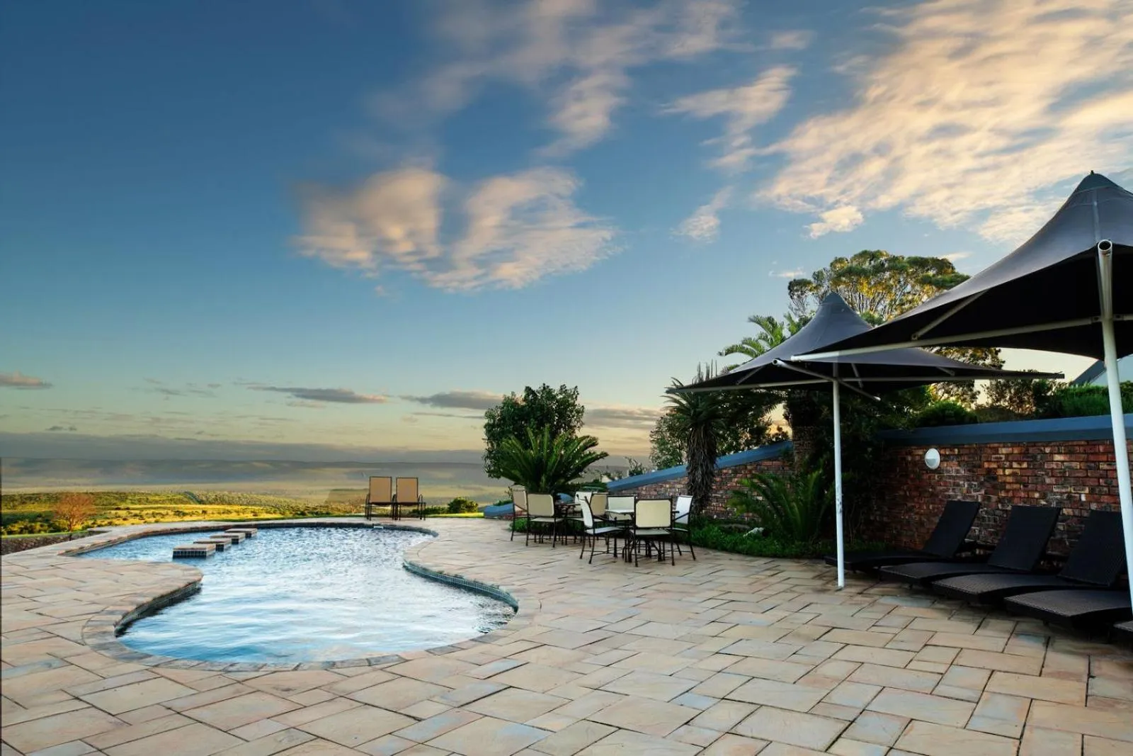 Swimming pool in Founders Lodge by Mantis