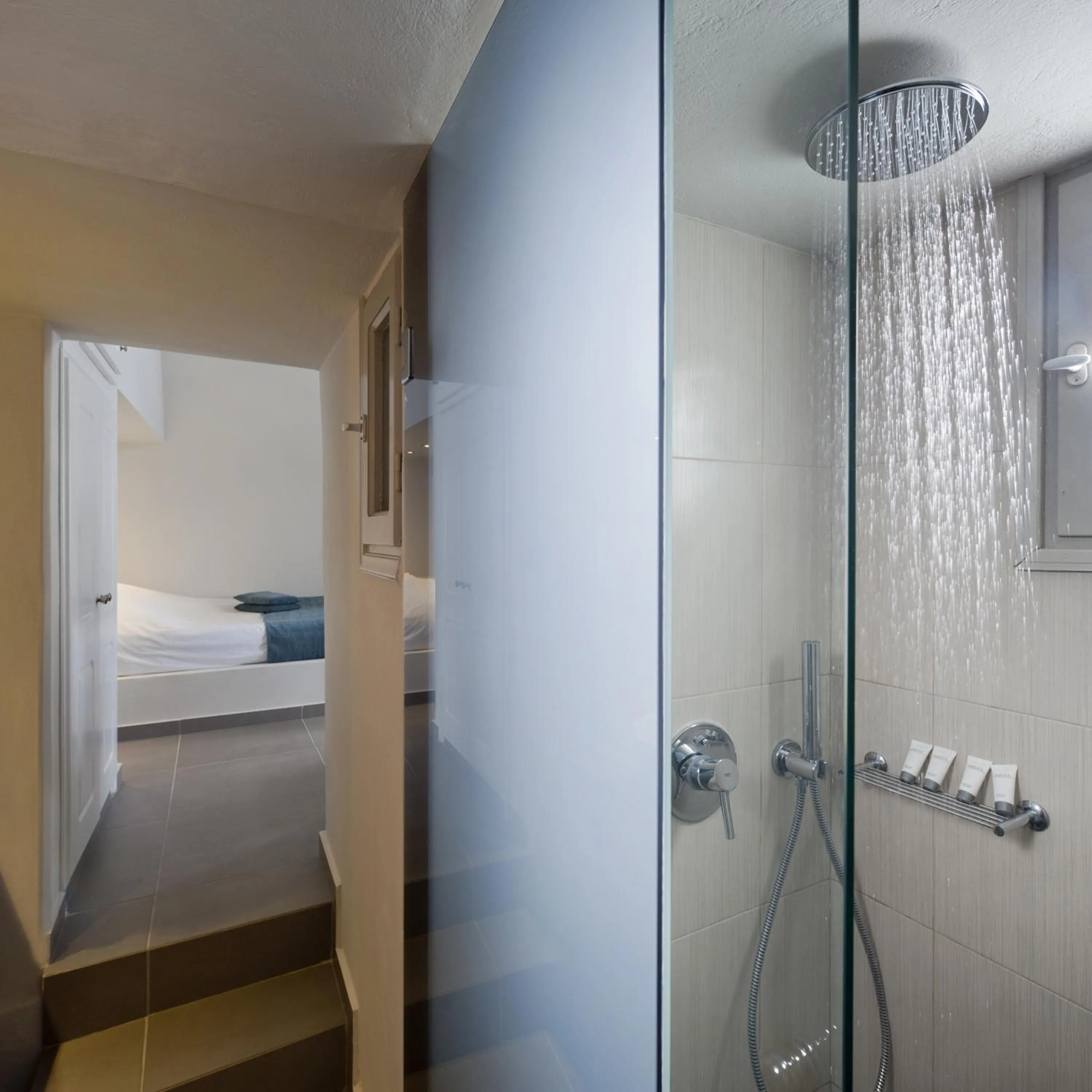 Bathroom, Bed in Regina Mare-Adults Only Hotel