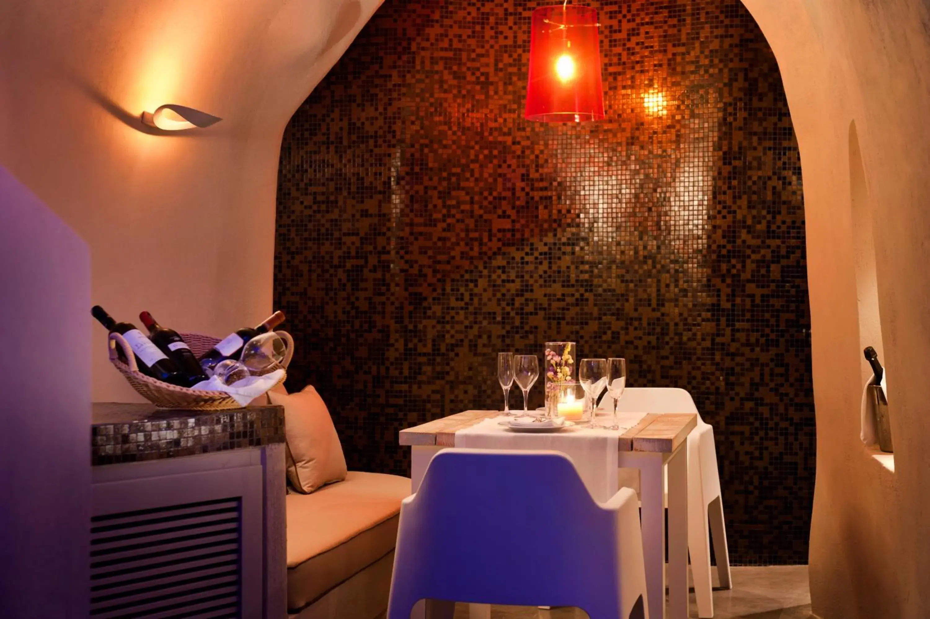 Restaurant/places to eat in Avaton Resort And Spa Restaurant/places to eat in Avaton Resort And Spa