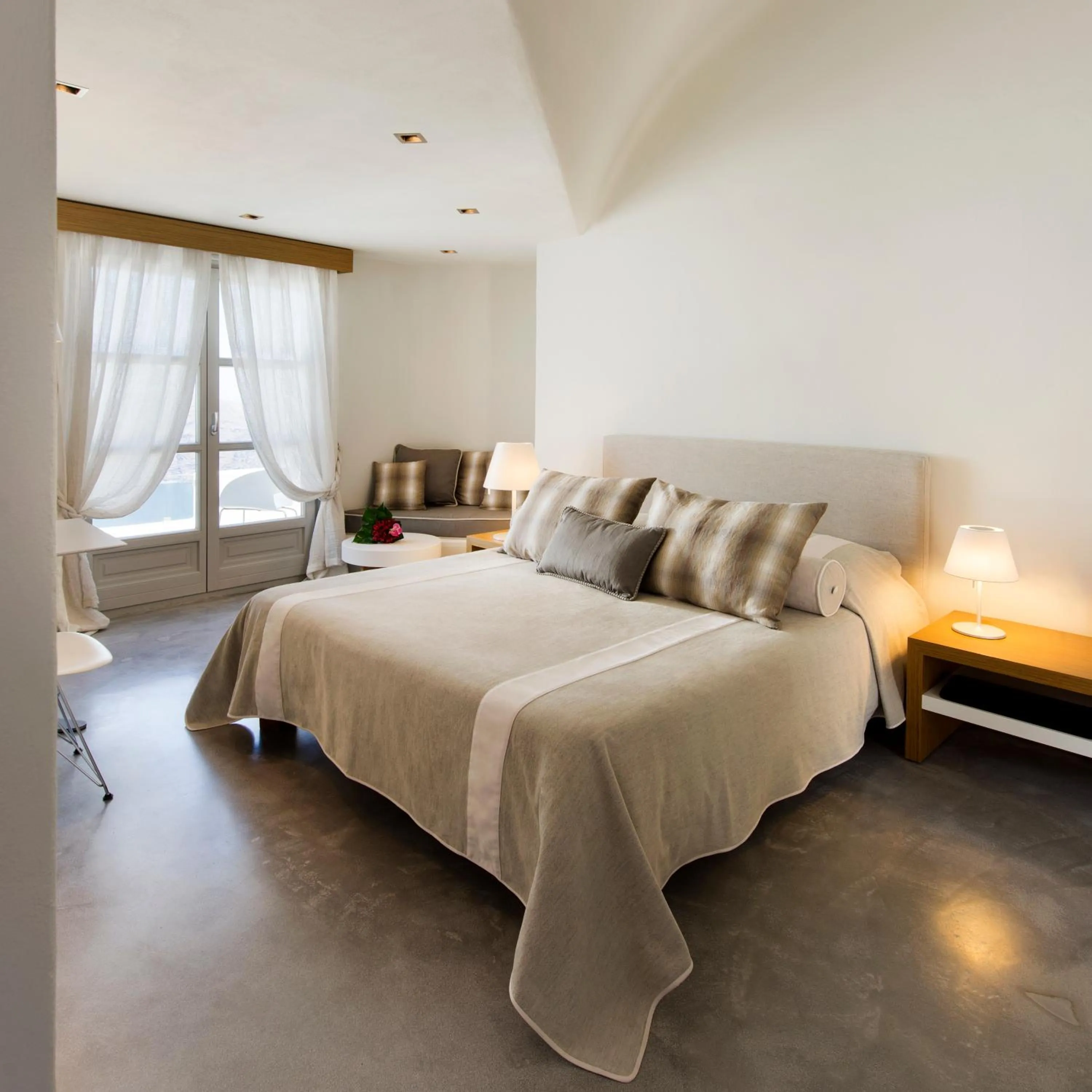 Bed in Avaton Resort And Spa