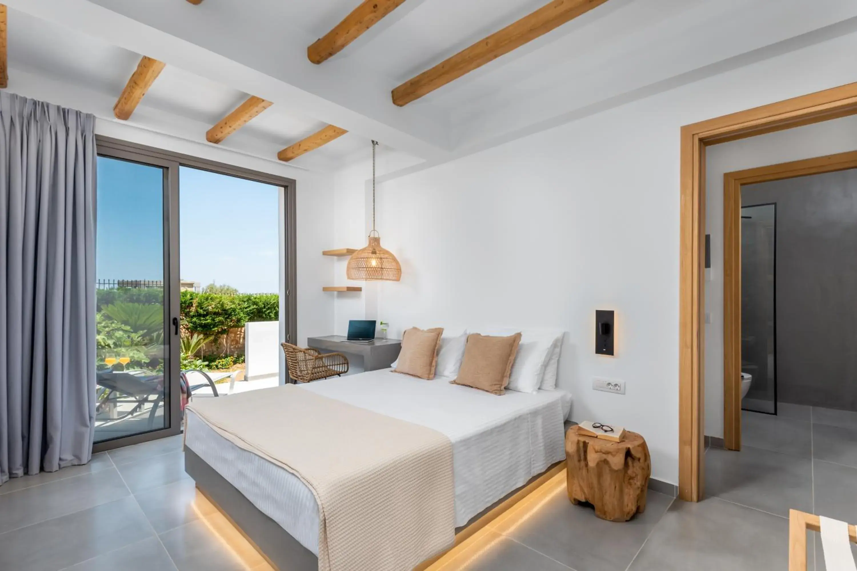 Deluxe Apartment in Celestial Lindos Suites Deluxe Apartment in Celestial Lindos Suites