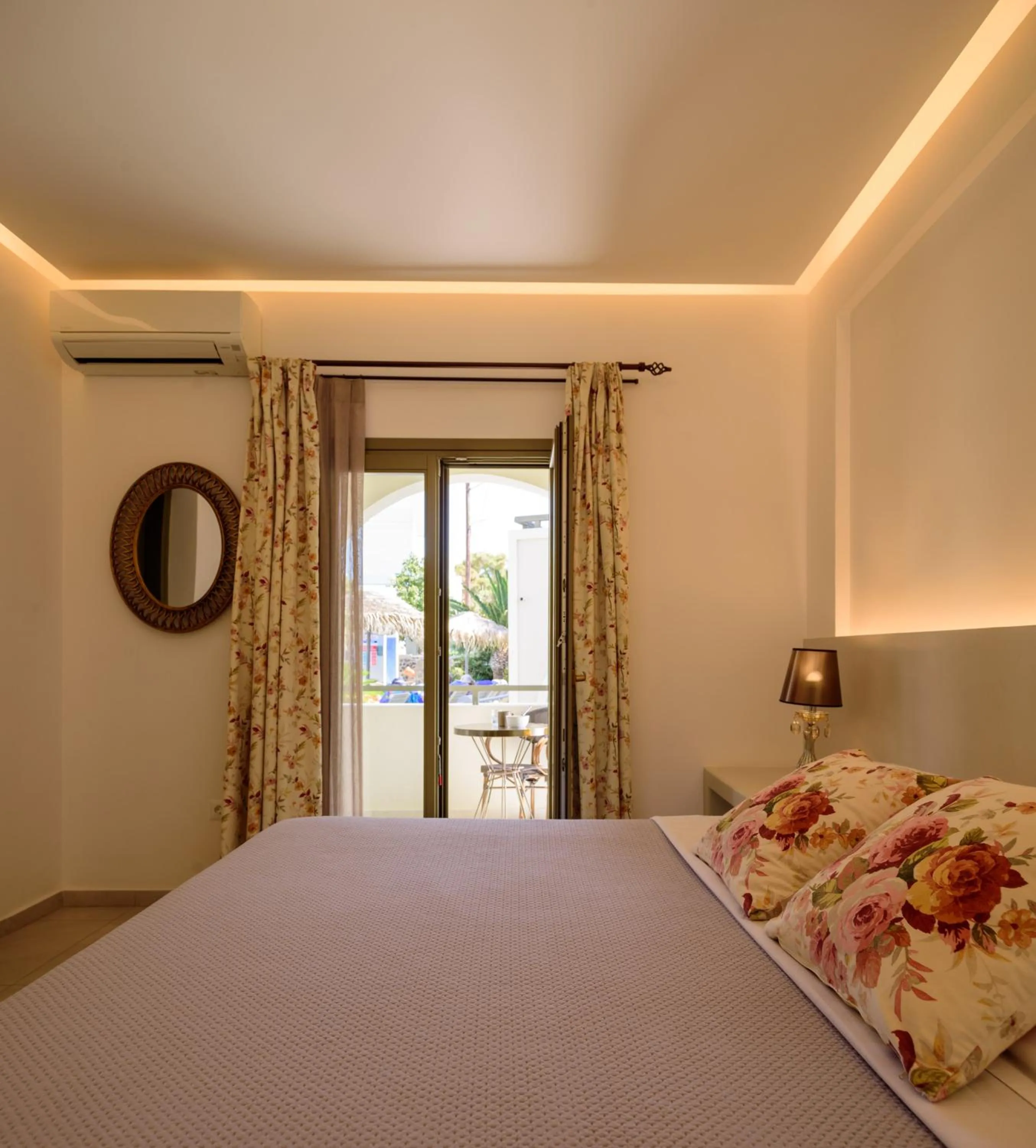 Bed in Zephyros Hotel