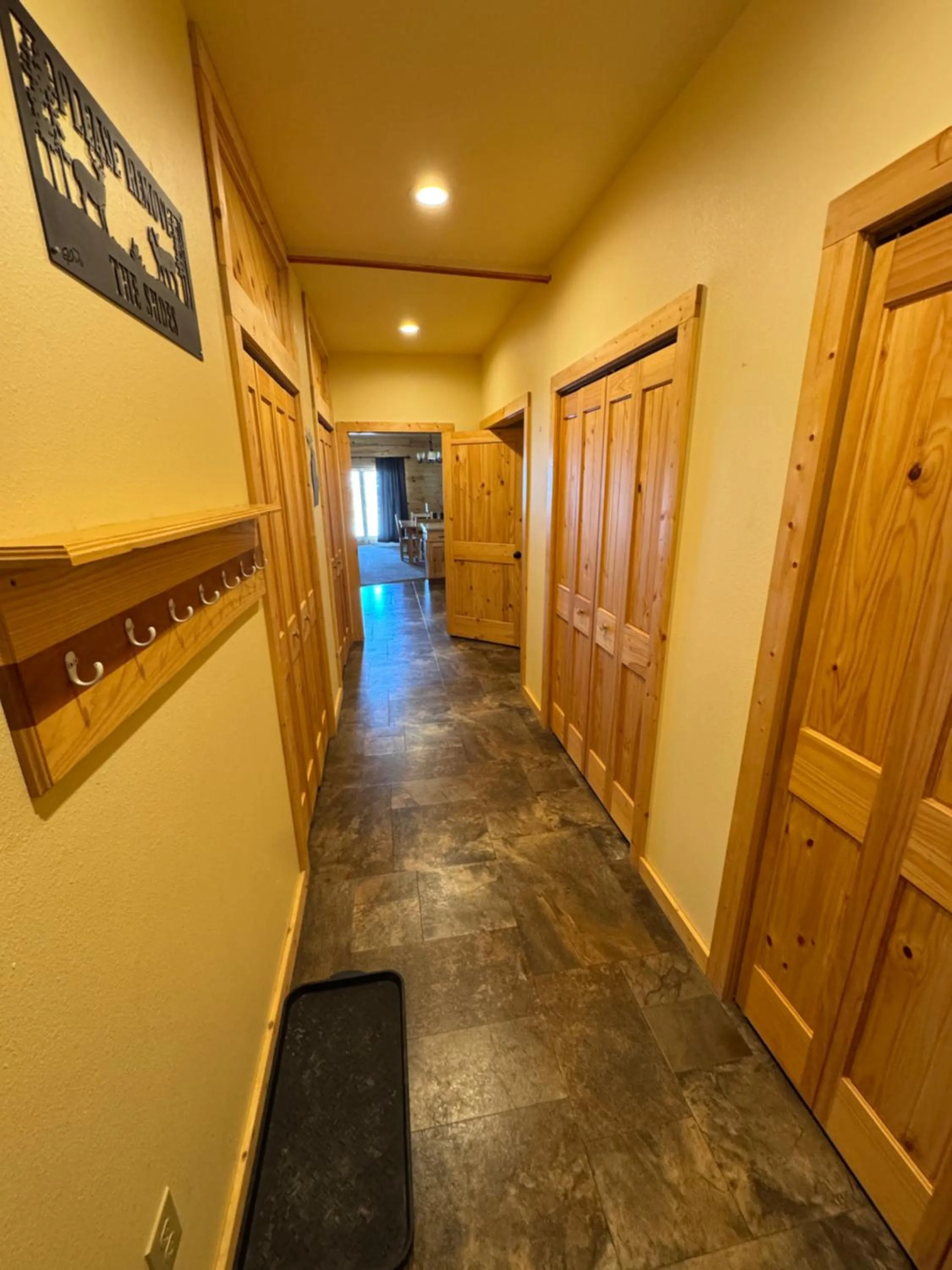 Sportsman Lodge Melrose MT