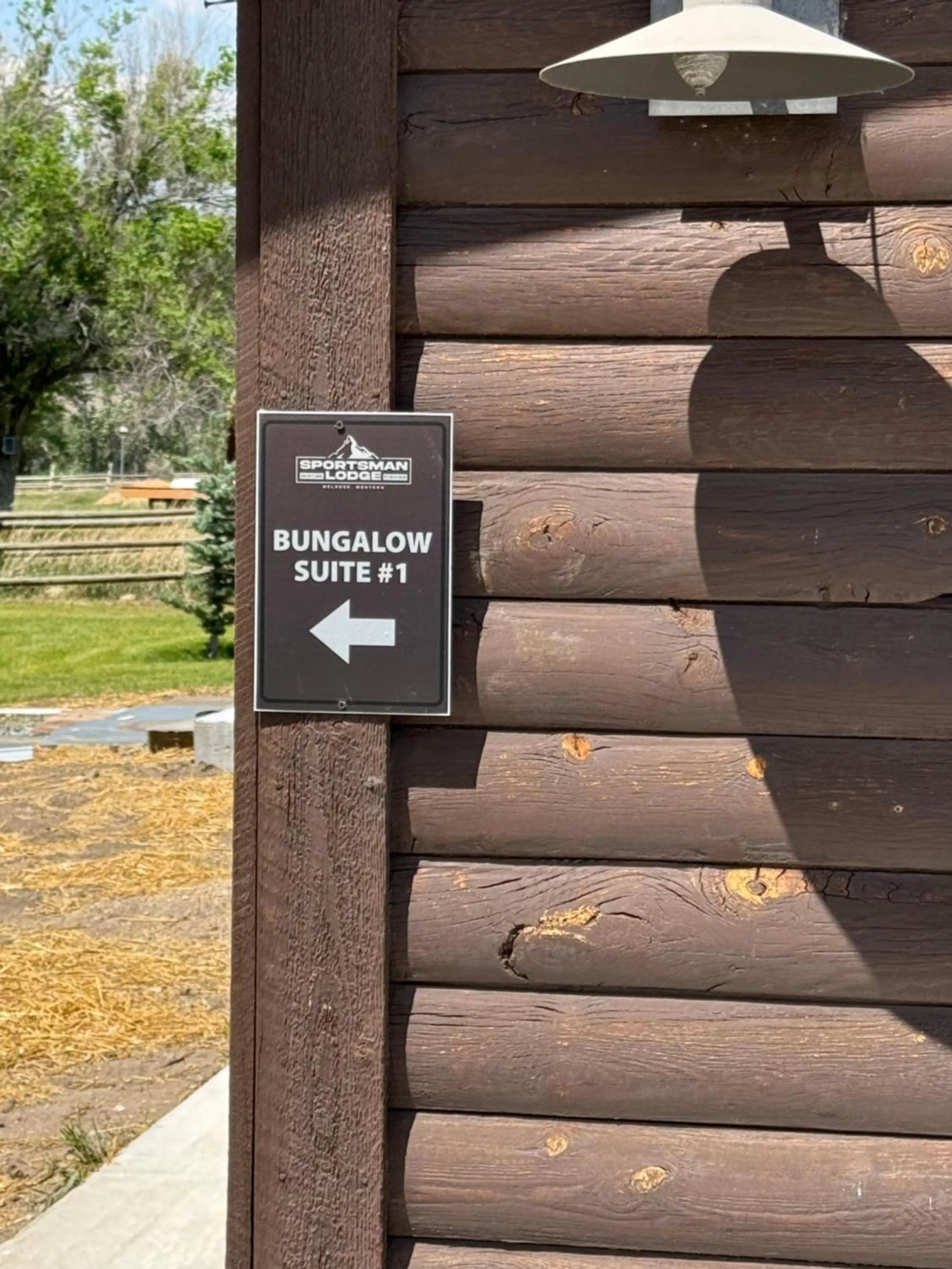 Sportsman Lodge Melrose MT