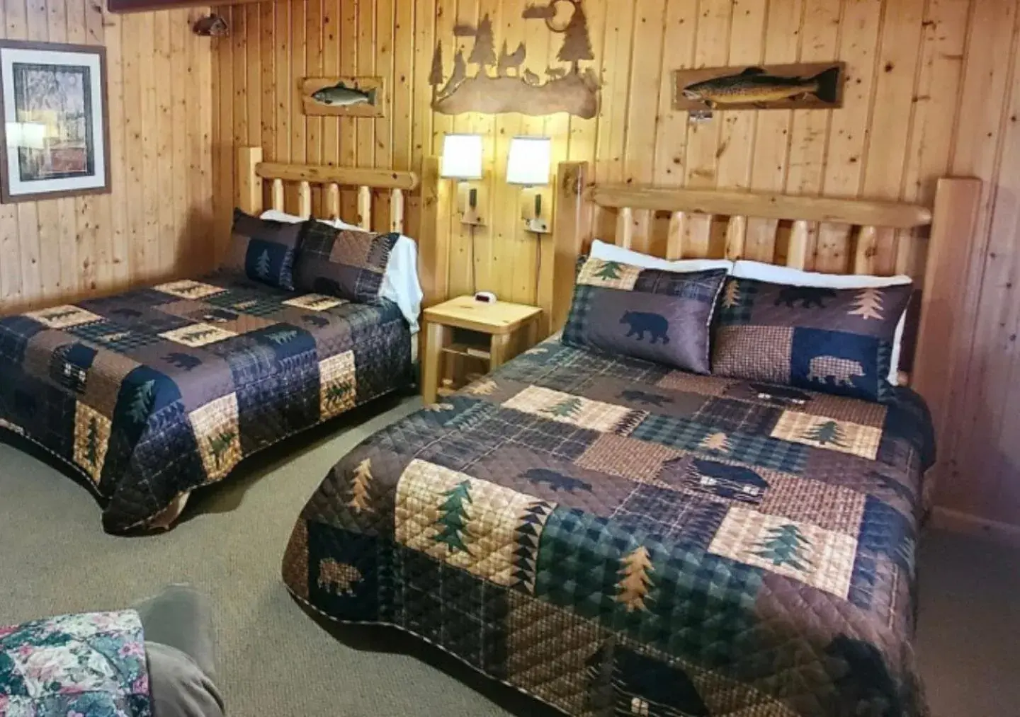 Double Room in Sportsman Lodge Melrose MT Double Room in Sportsman Lodge Melrose MT