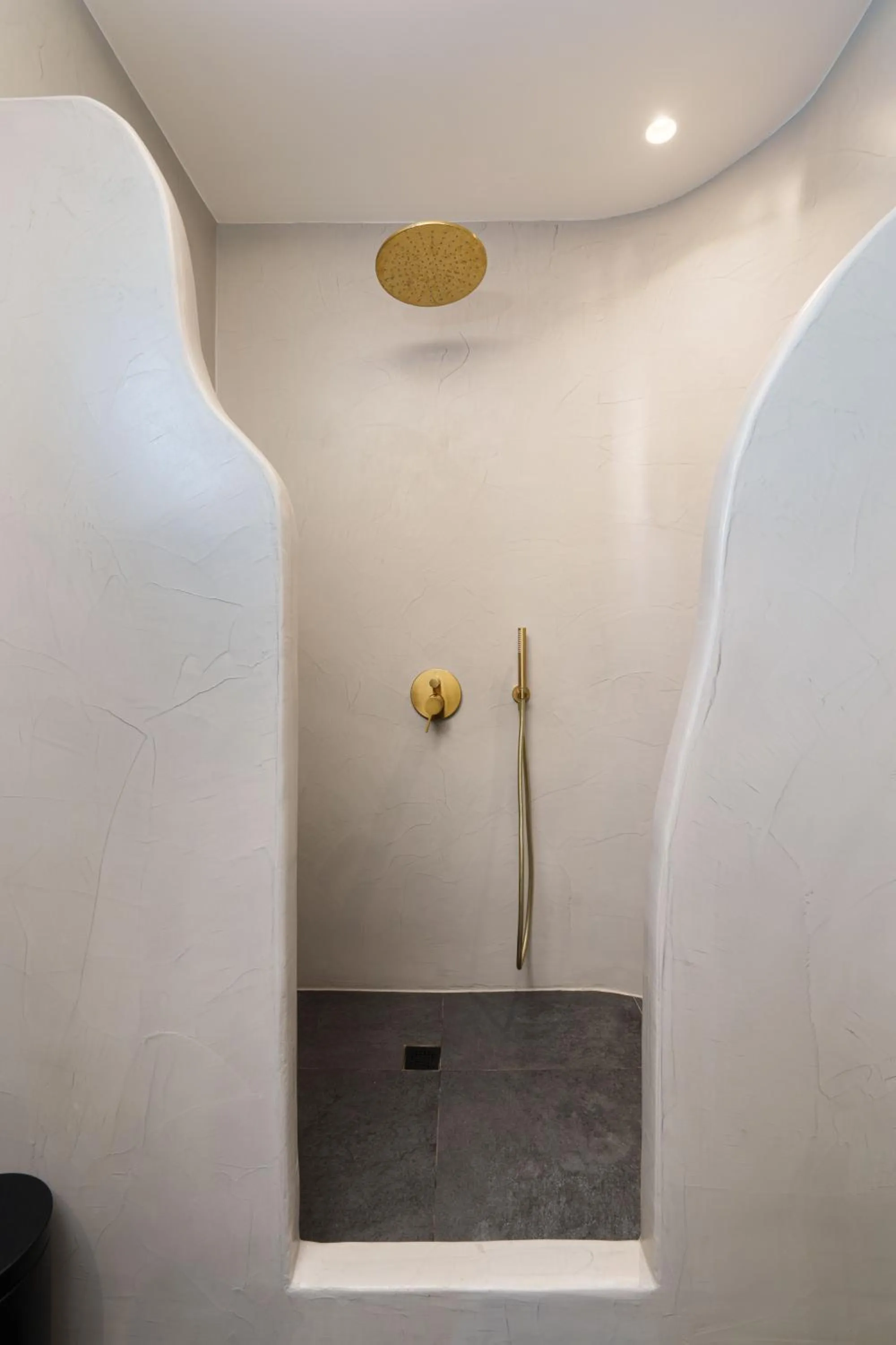 Shower in Elixir Del Mar on the Beach