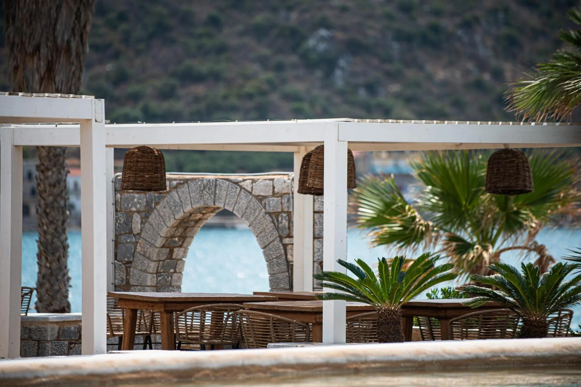 Restaurant/places to eat in Itilo Traditional Hotel