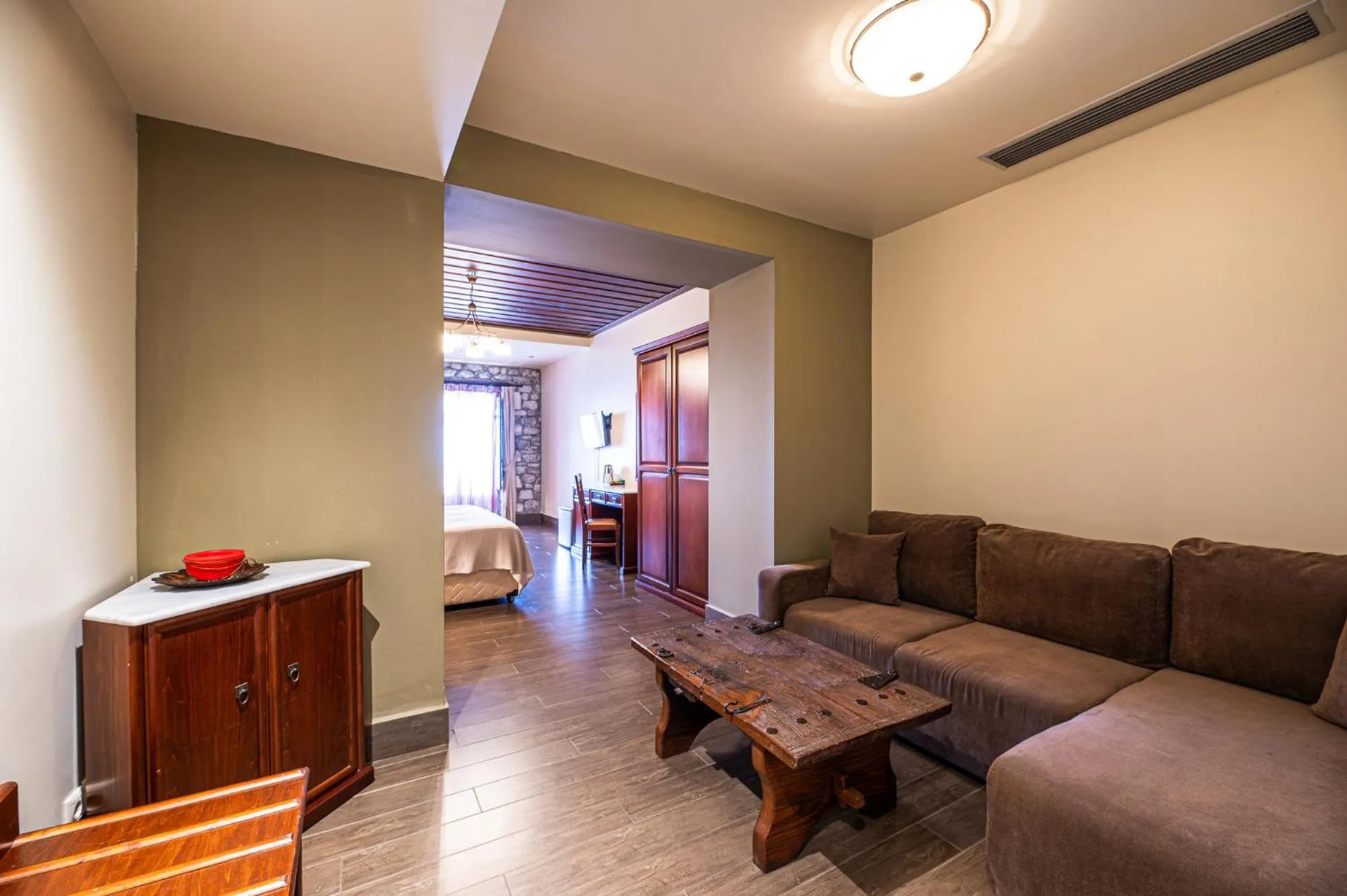 Bedroom in Itilo Traditional Hotel