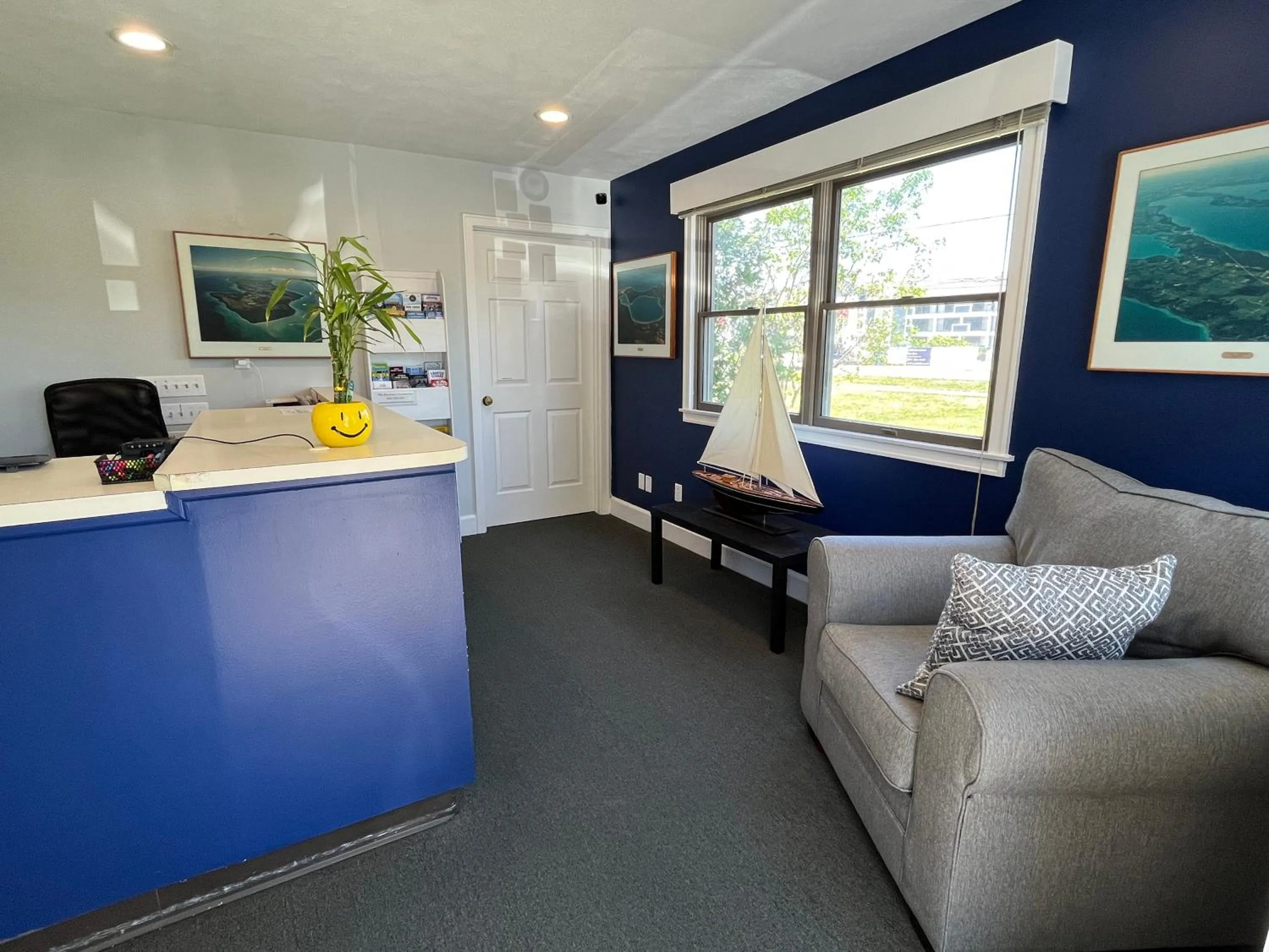 Lobby or reception in Traverse Bay Inn